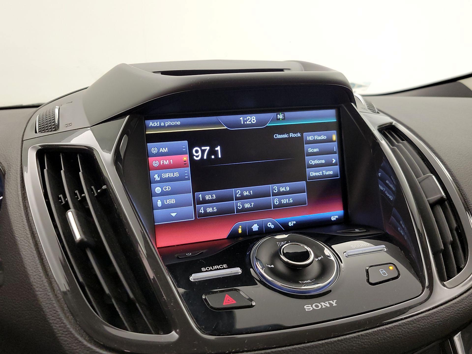 Thumbnail: 2015 Ford Escape - 16