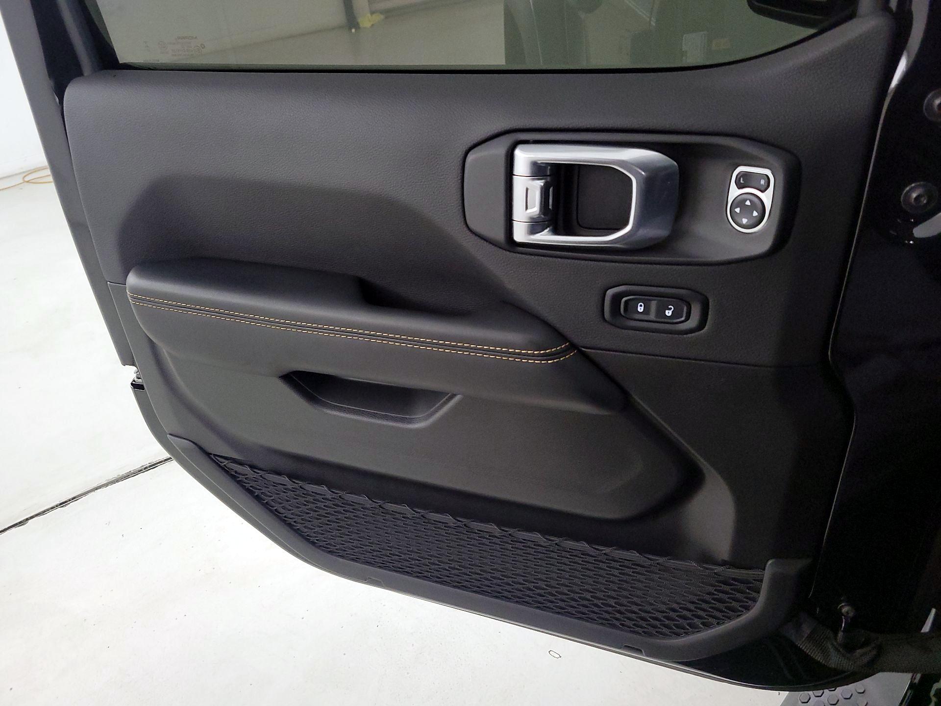 Thumbnail: 2024 Jeep Wrangler - 12