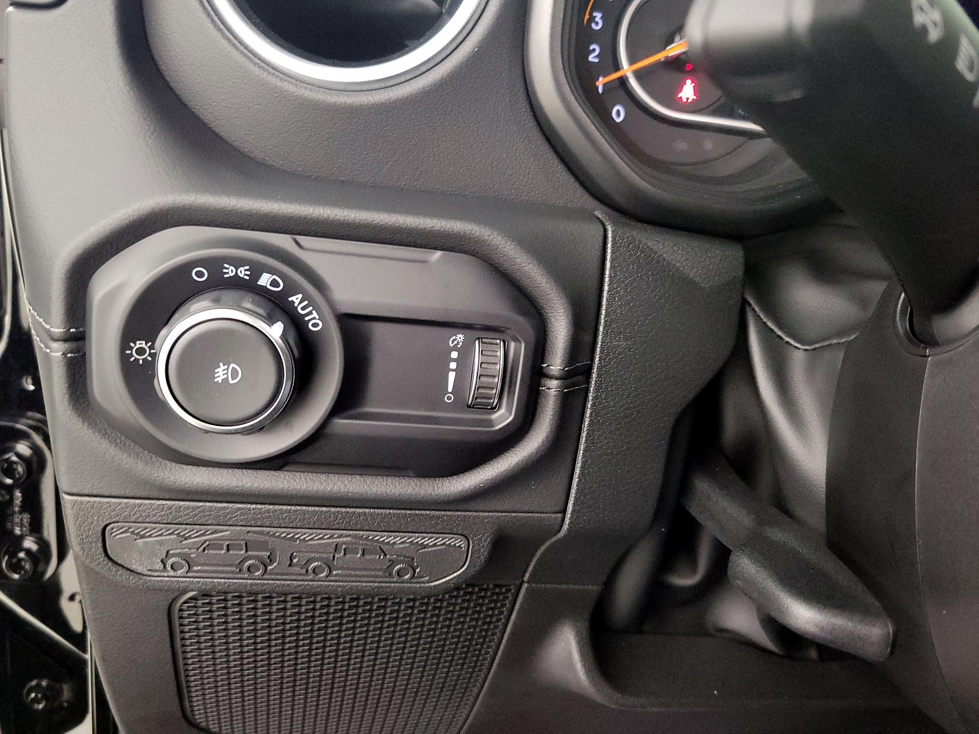 Thumbnail: 2024 Jeep Wrangler - 13