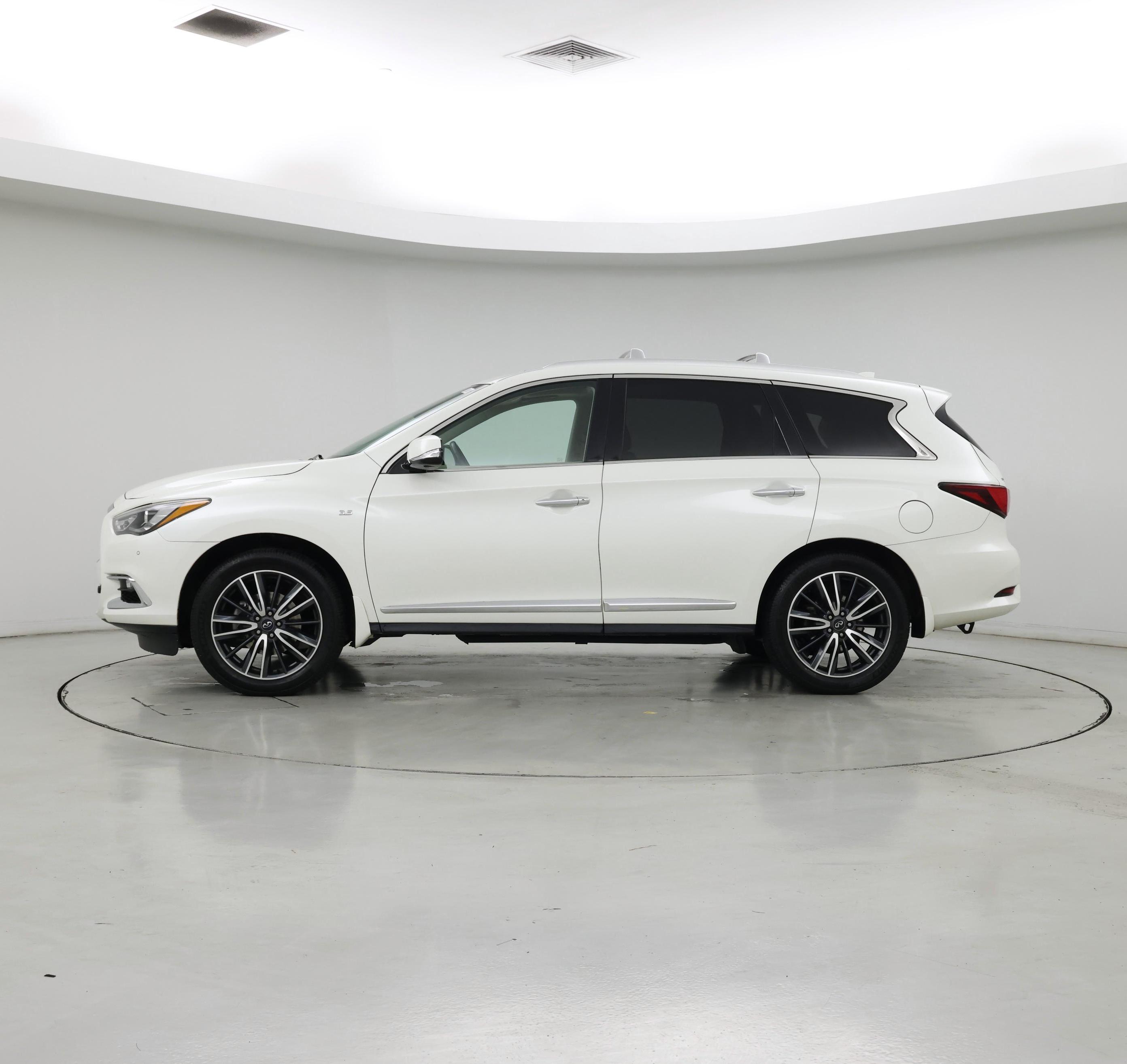 Thumbnail: 2020 INFINITI QX60 - 3