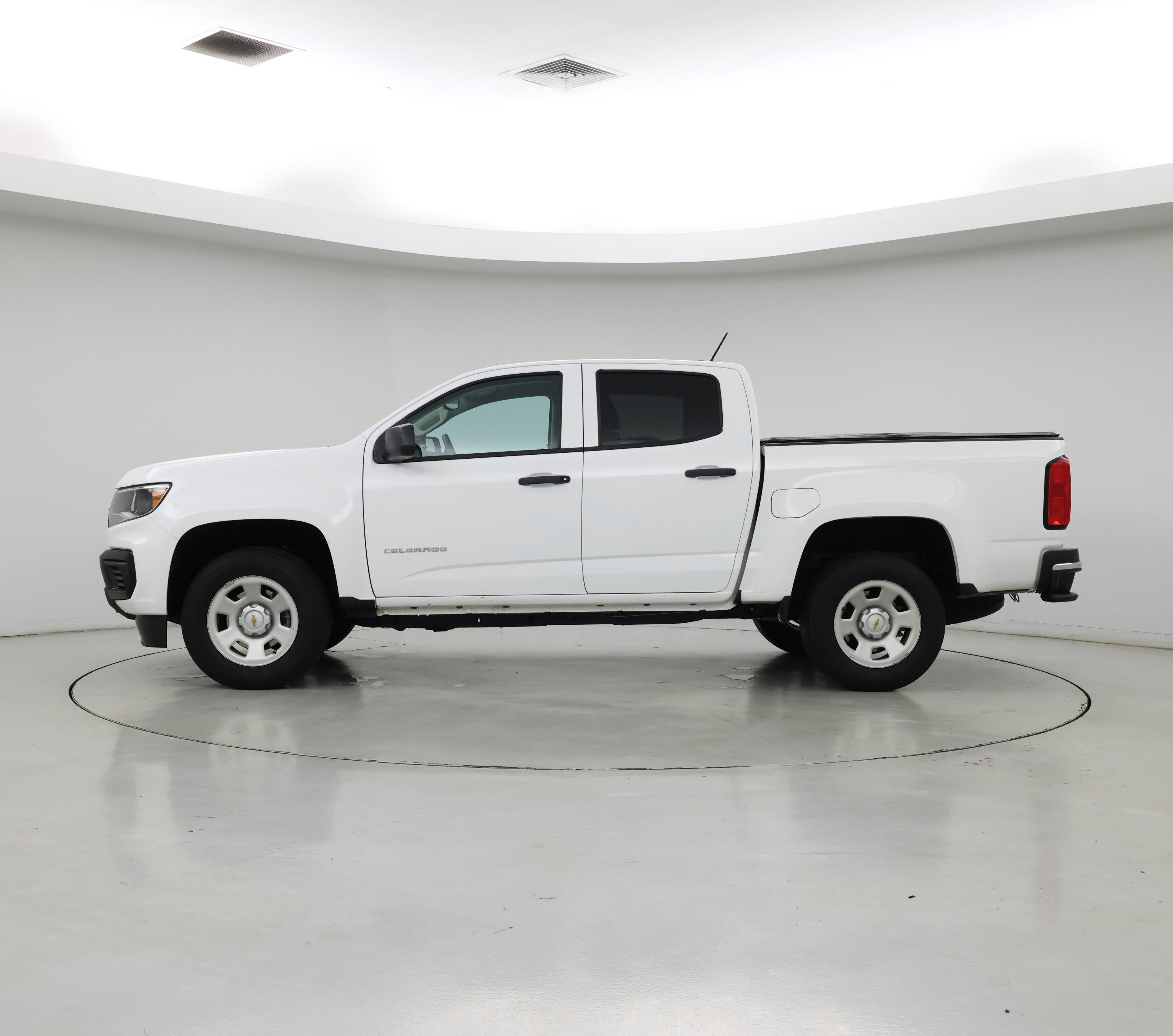 Thumbnail: 2022 Chevrolet Colorado - 3