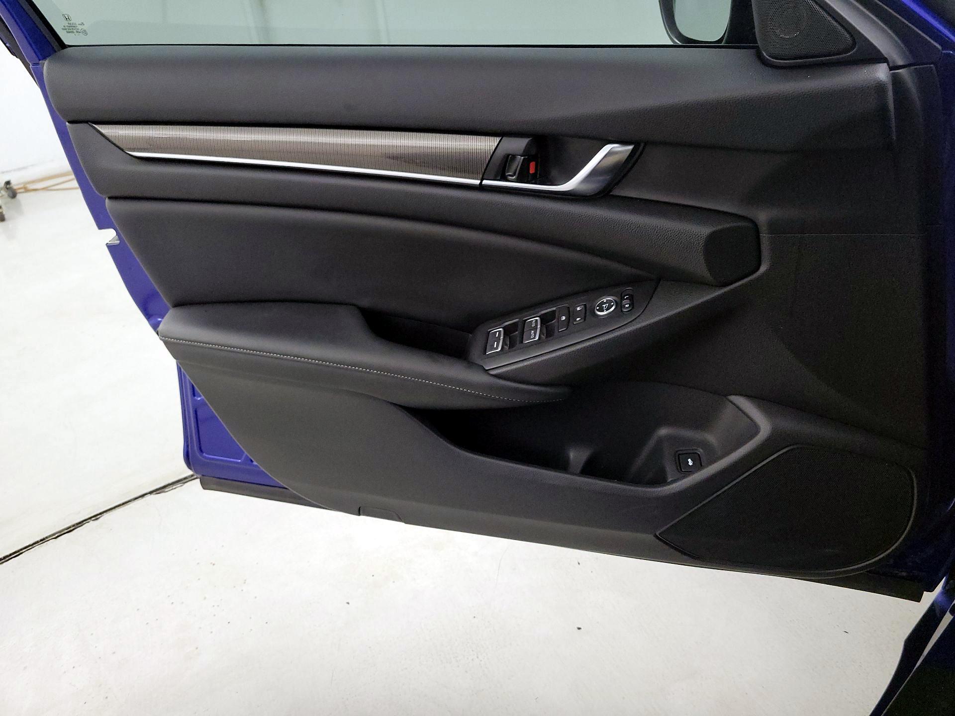 Thumbnail: 2021 Honda Accord - 12