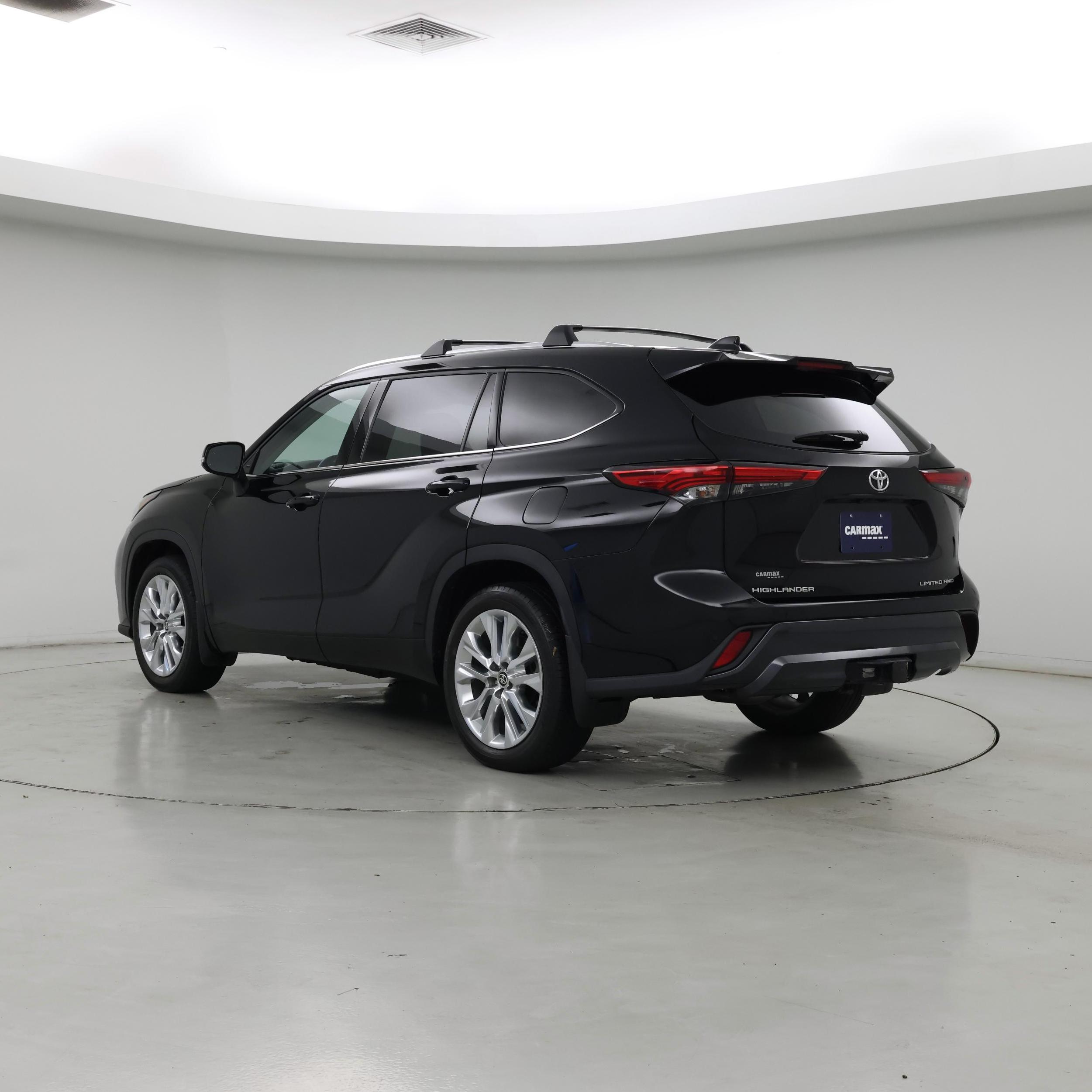 Thumbnail: 2021 Toyota Highlander - 2