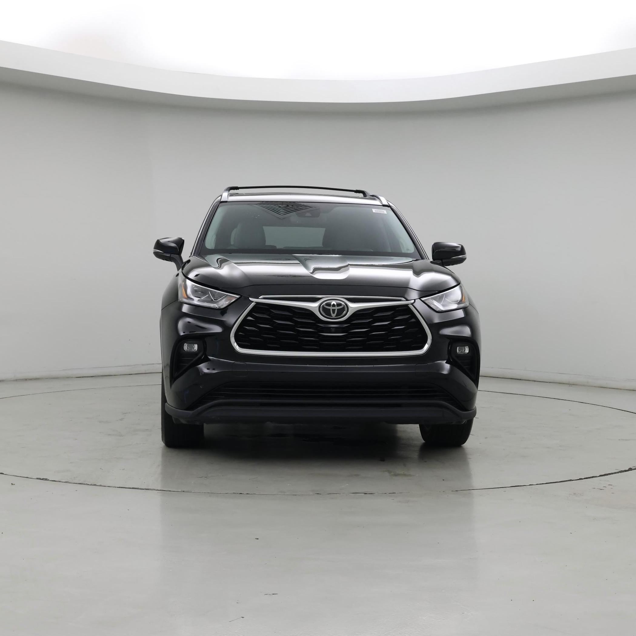 Thumbnail: 2021 Toyota Highlander - 5
