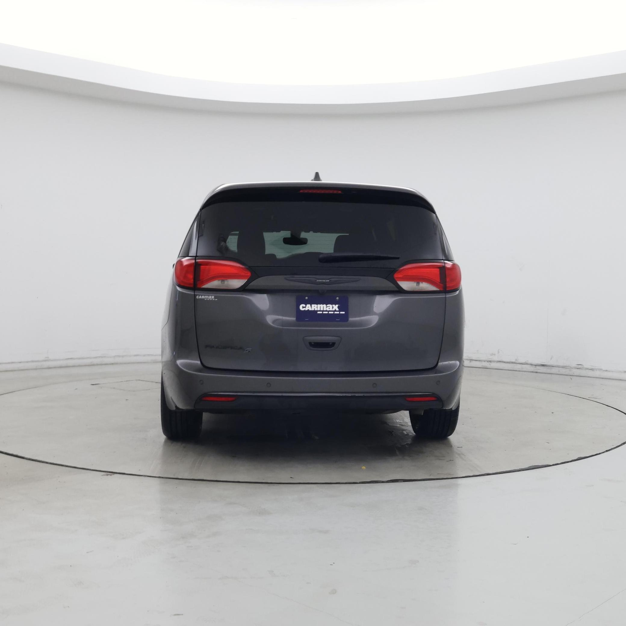Thumbnail: 2020 Chrysler Pacifica - 6