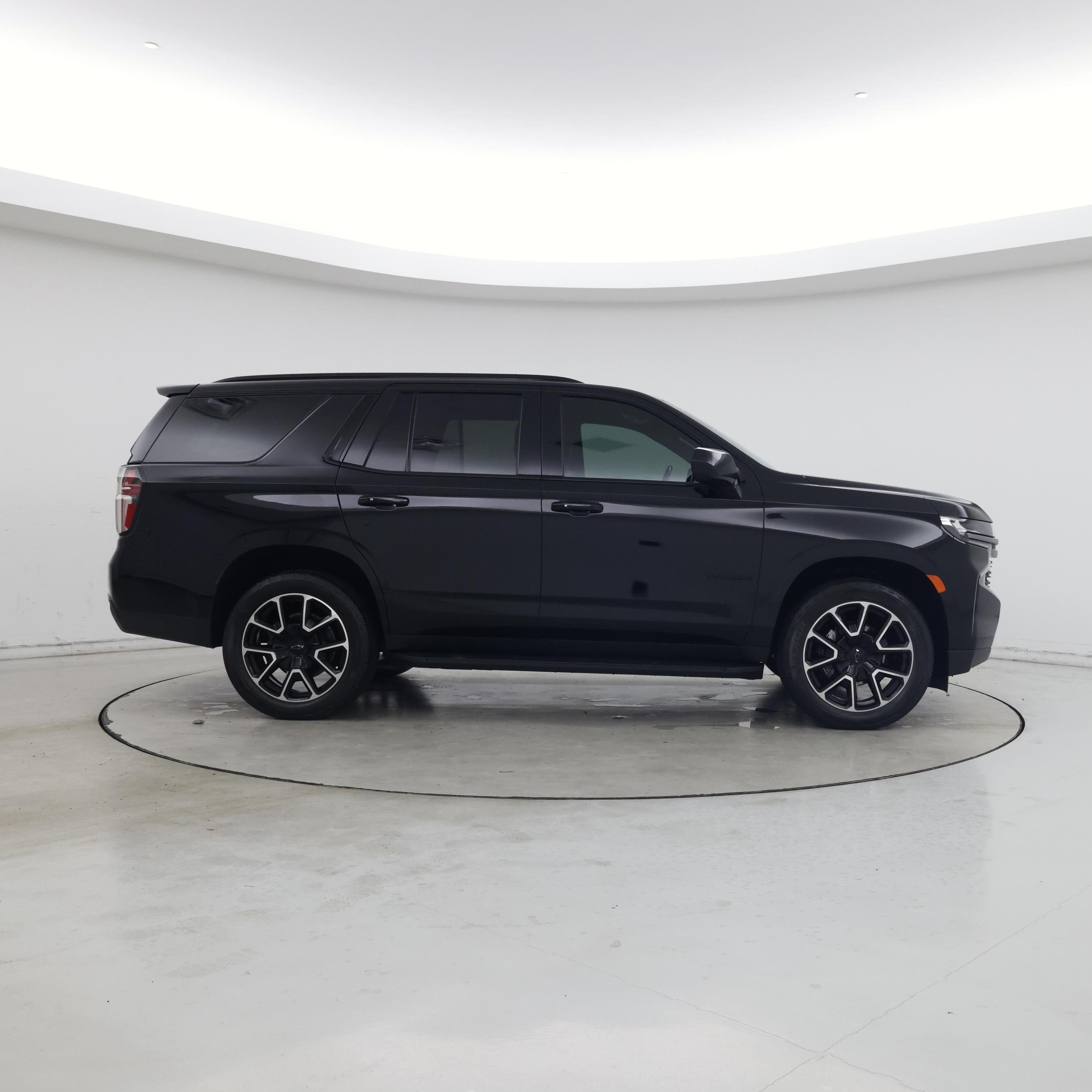 Thumbnail: 2021 Chevrolet Tahoe - 7