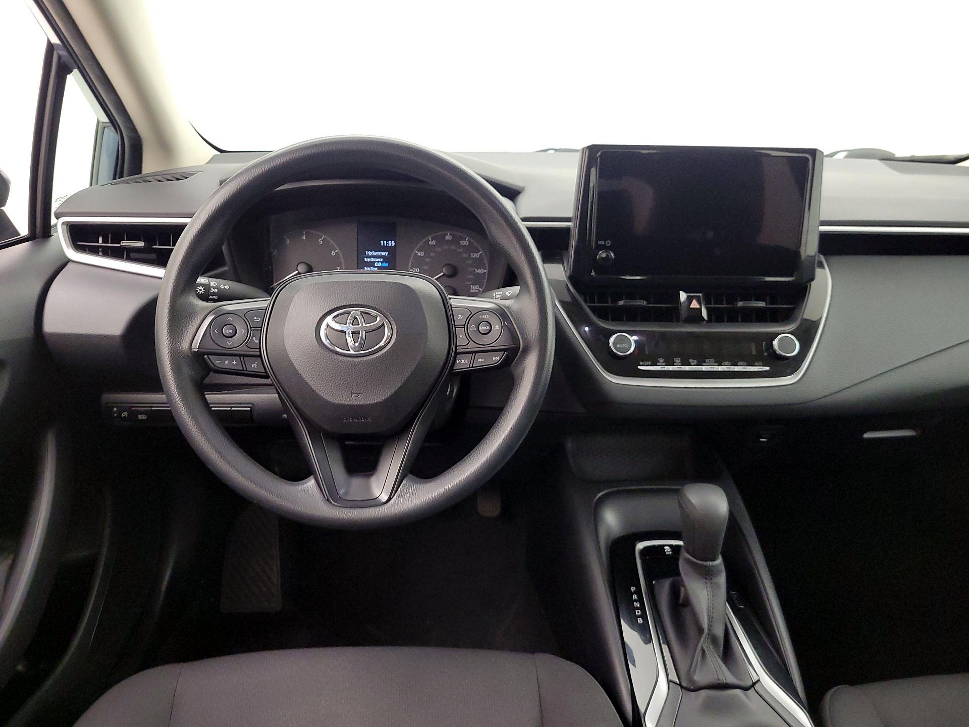 Thumbnail: 2023 Toyota Corolla - 10