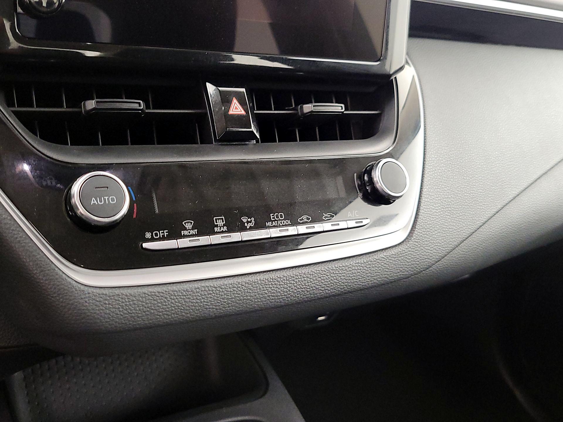 Thumbnail: 2023 Toyota Corolla - 16