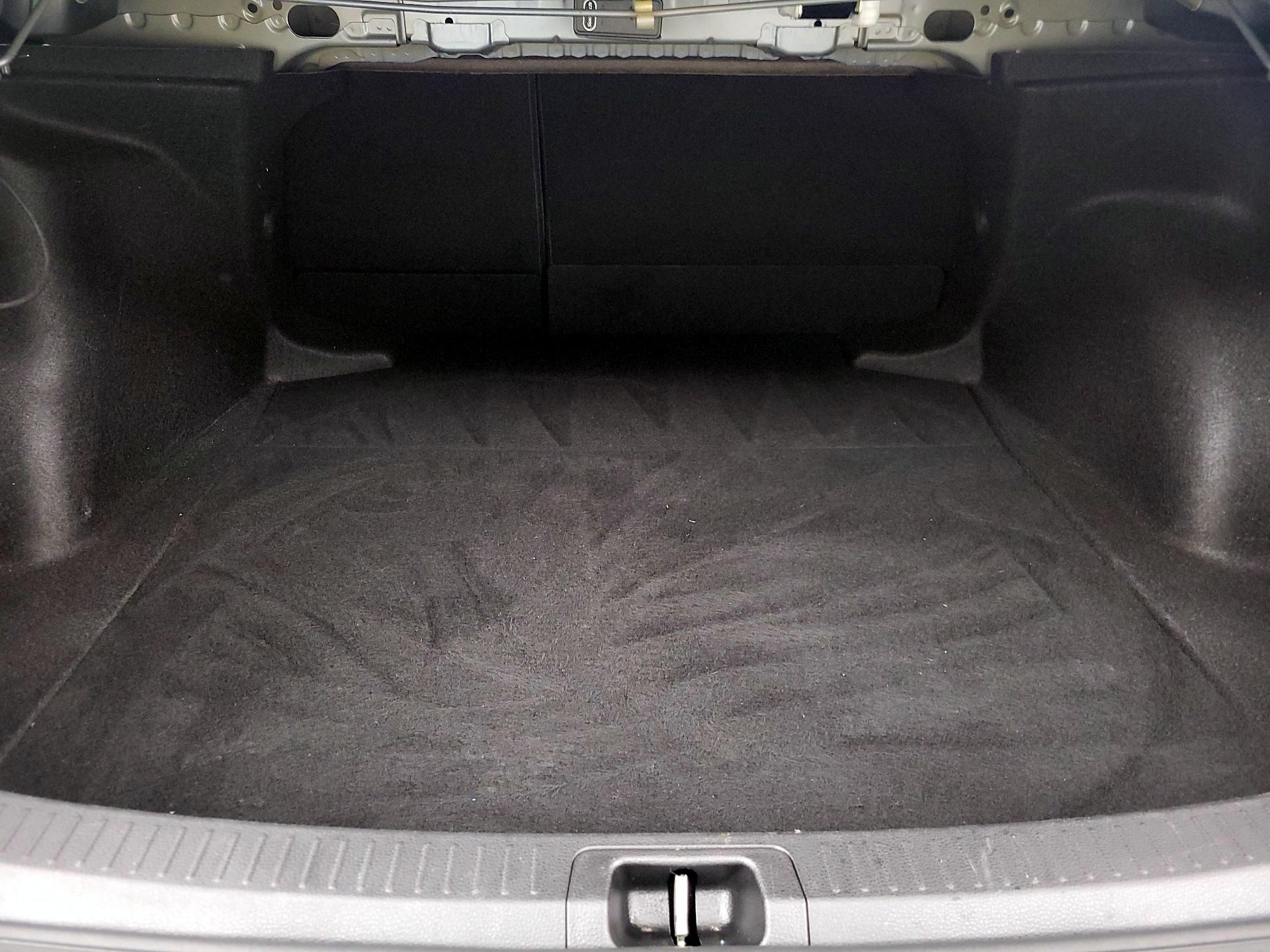 Thumbnail: 2023 Toyota Corolla - 20