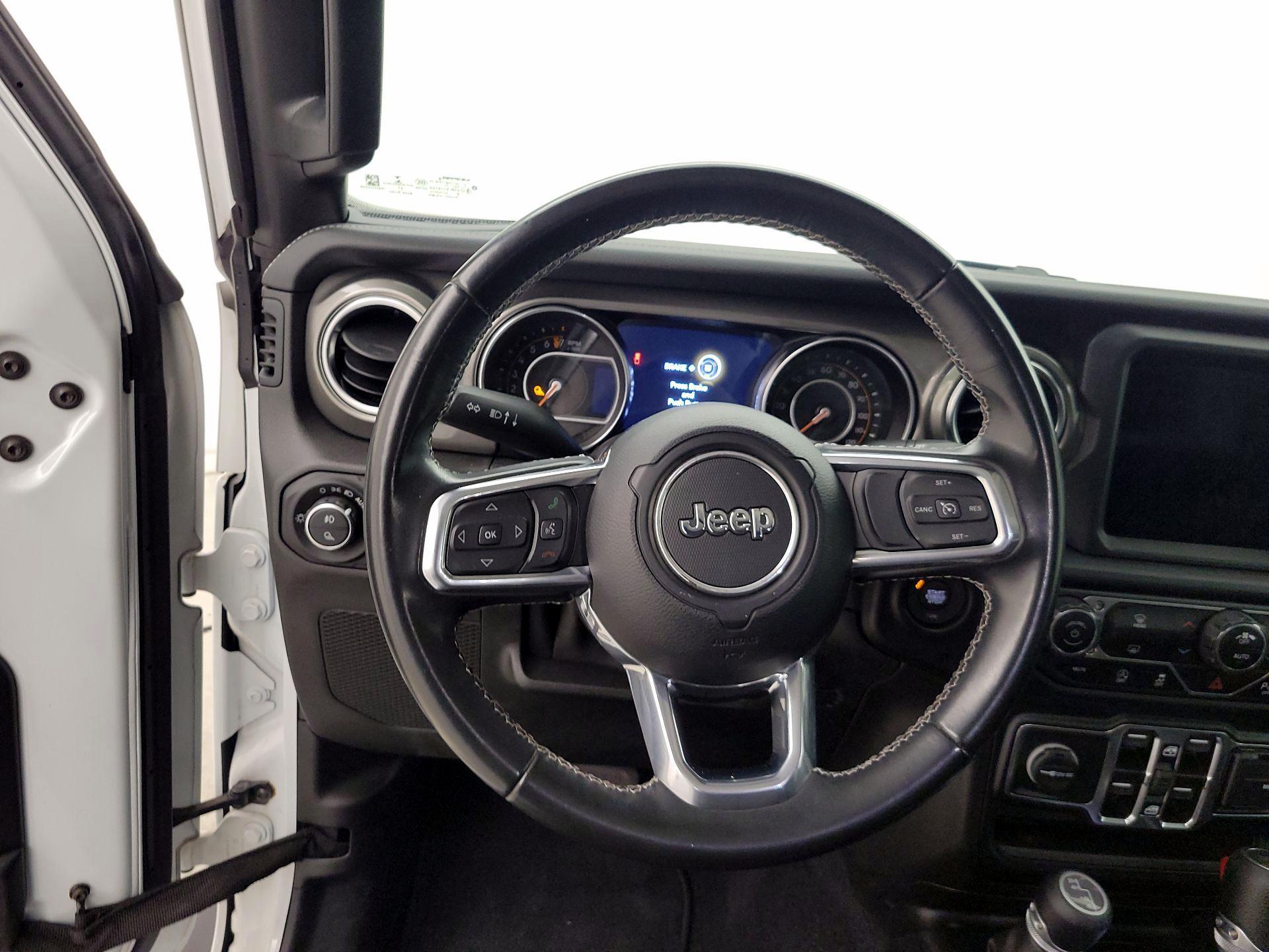 Thumbnail: 2021 Jeep Gladiator - 10