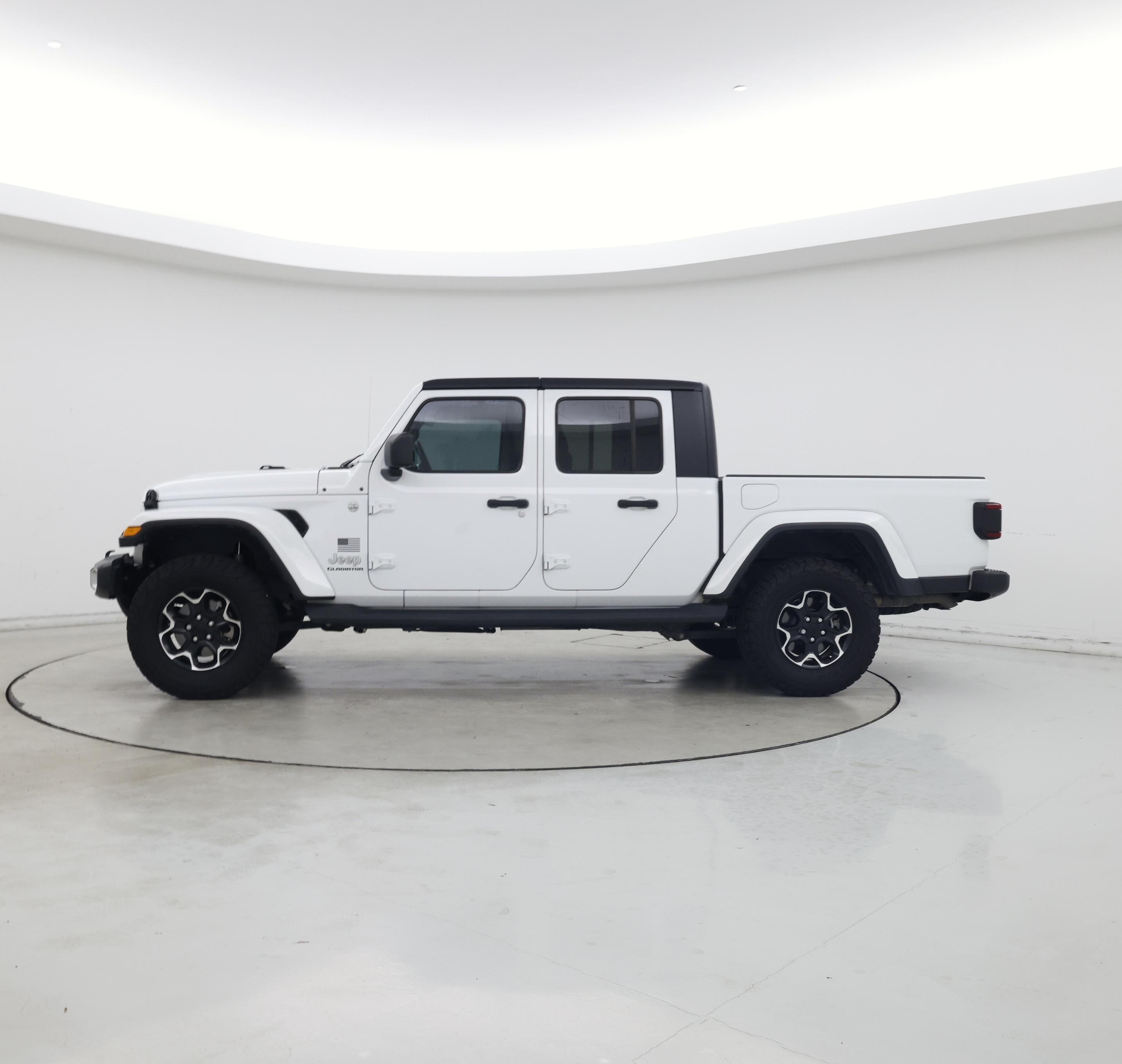 Thumbnail: 2021 Jeep Gladiator - 3
