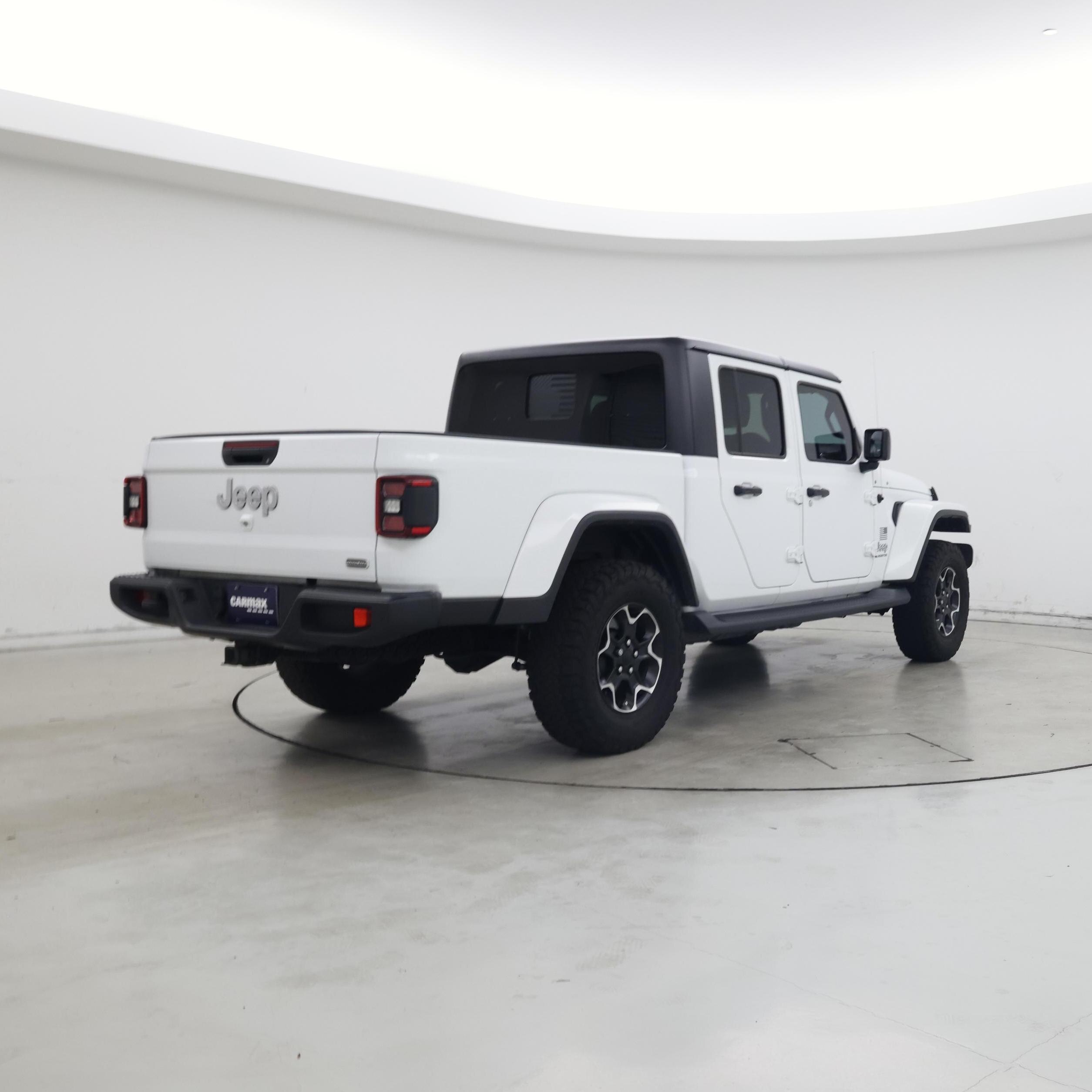 Thumbnail: 2021 Jeep Gladiator - 8