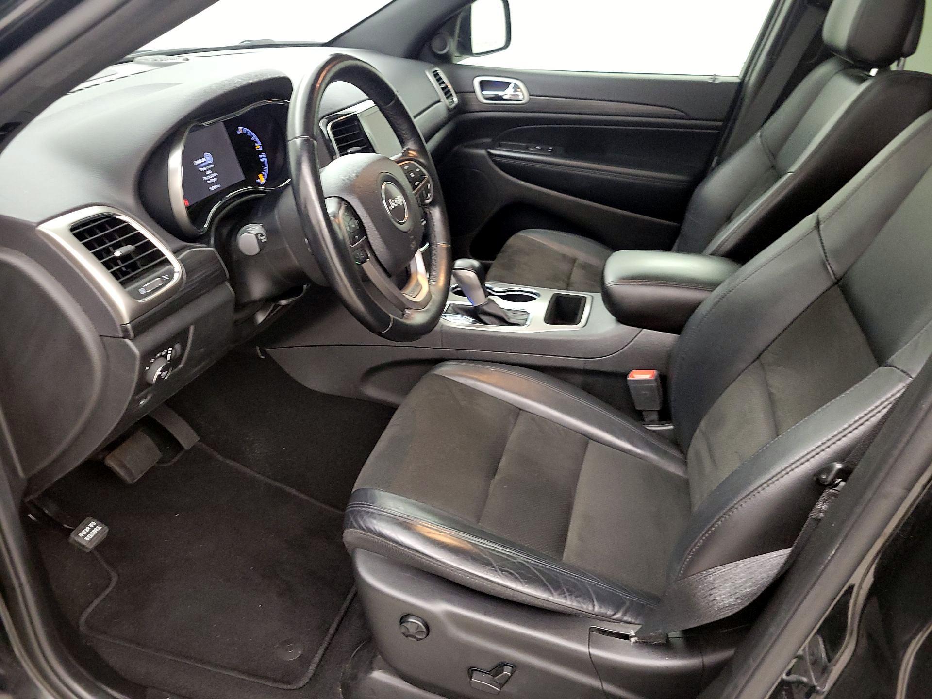 Thumbnail: 2021 Jeep Grand Cherokee - 11