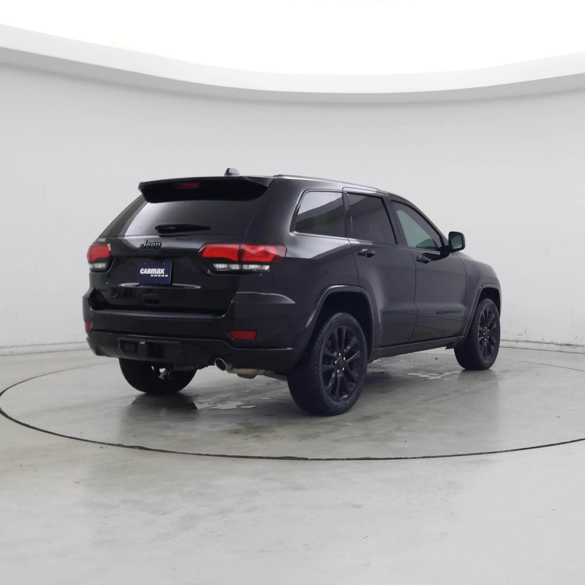 Thumbnail: 2021 Jeep Grand Cherokee - 8
