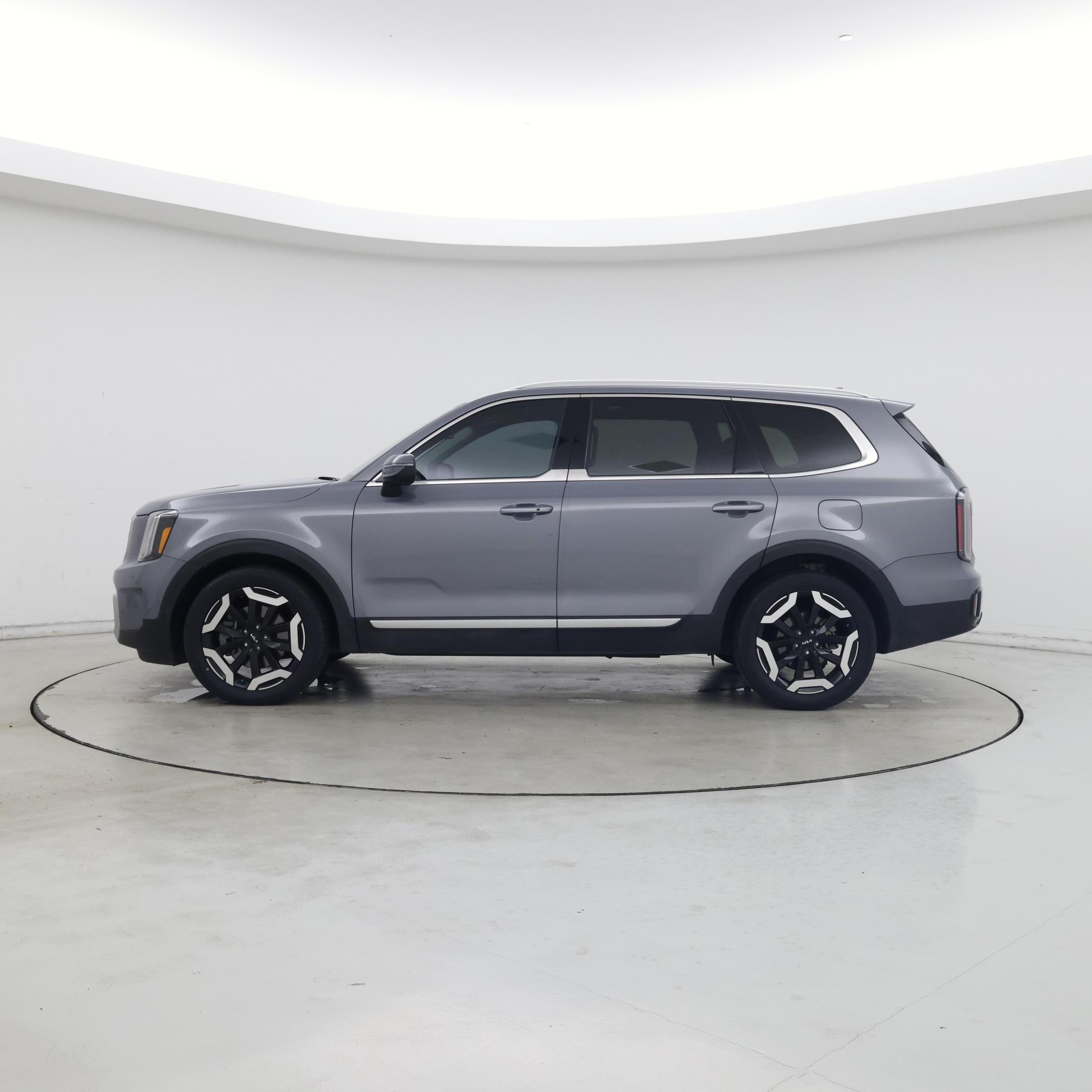 Thumbnail: 2024 Kia Telluride - 3