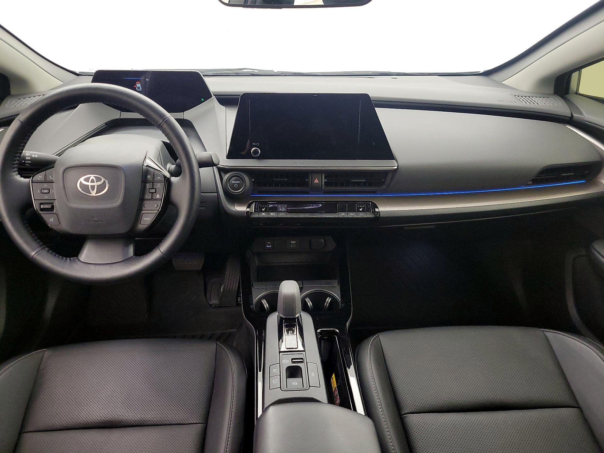 Thumbnail: 2023 Toyota Prius - 9