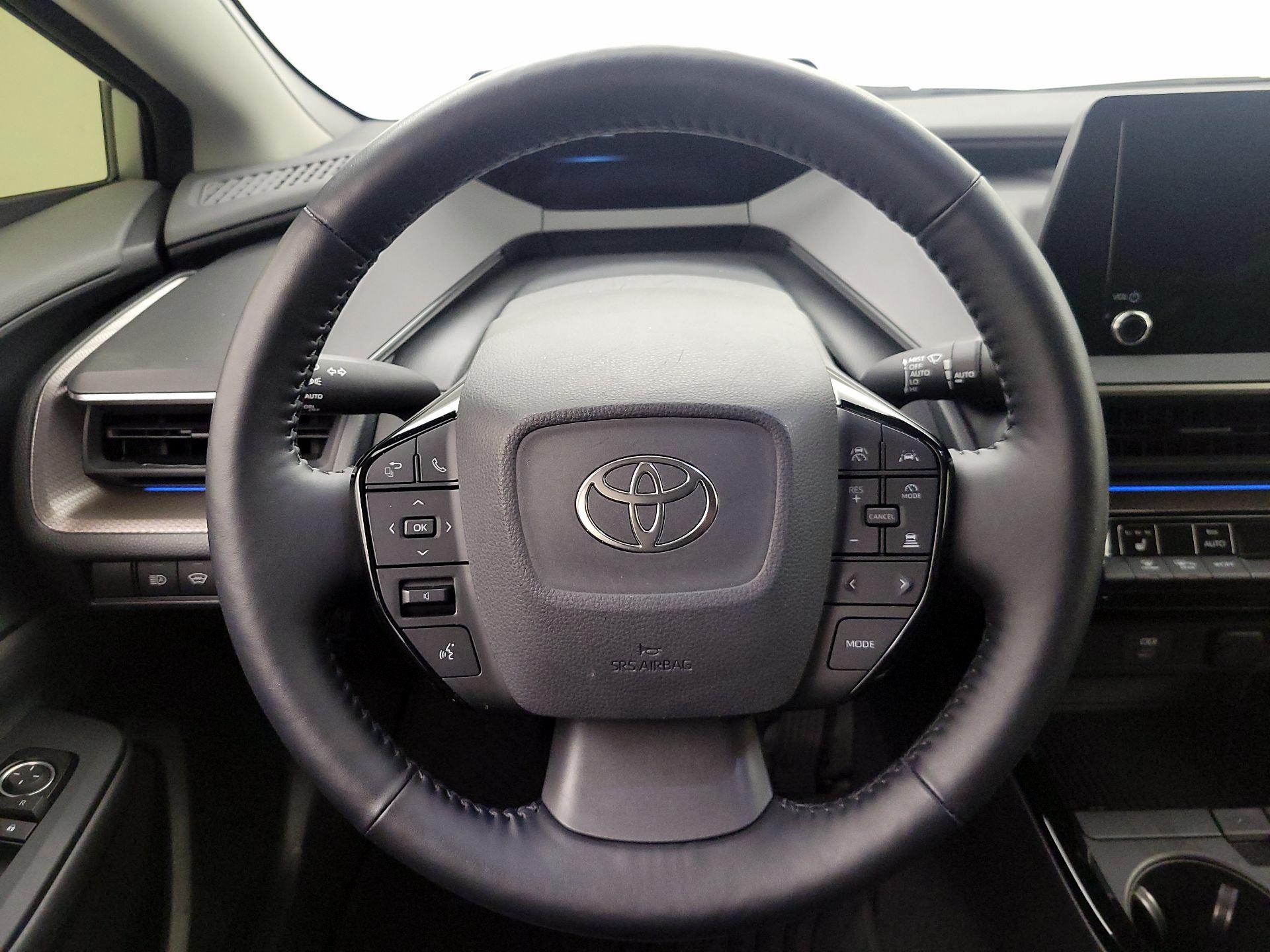 Thumbnail: 2023 Toyota Prius - 10