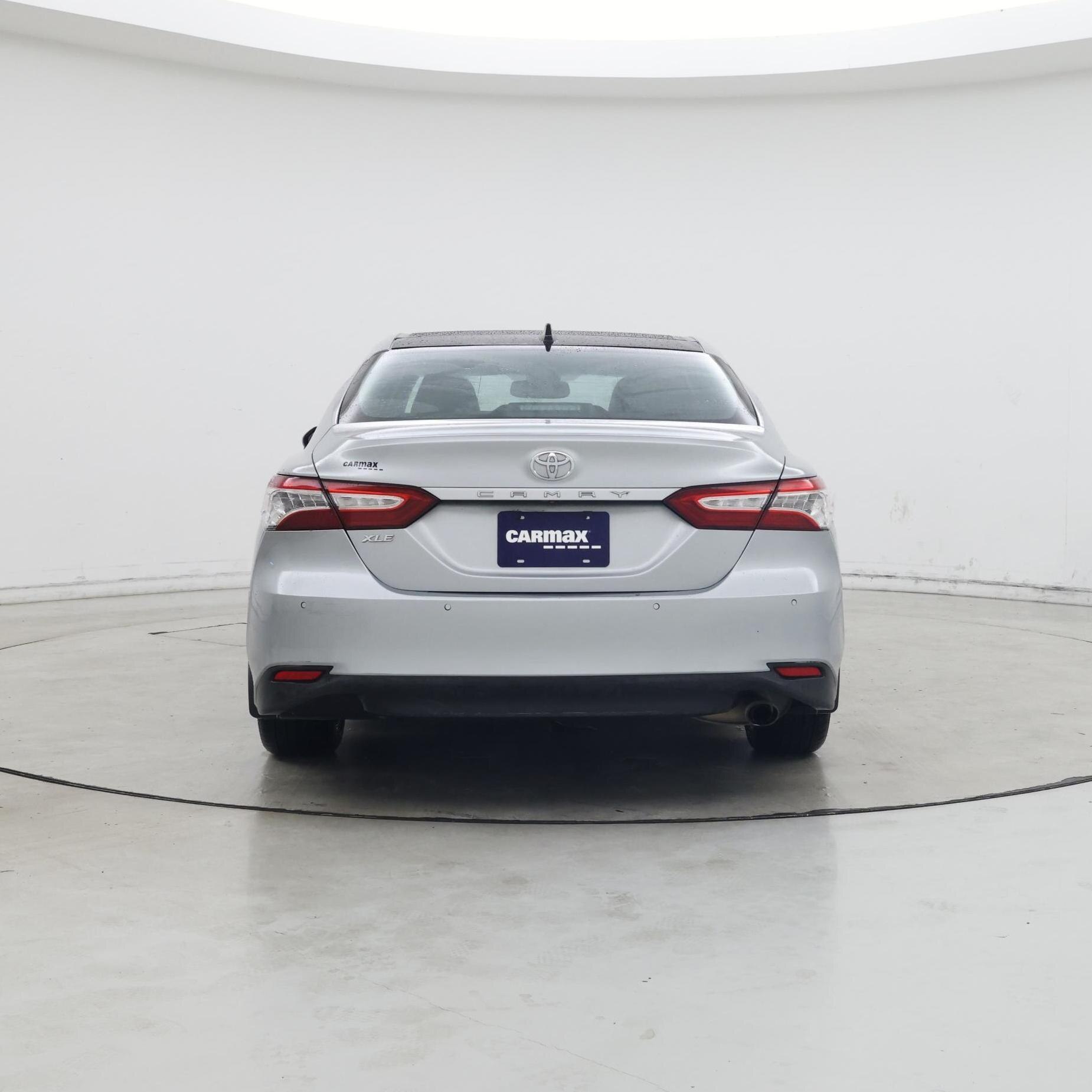 Thumbnail: 2018 Toyota Camry - 6