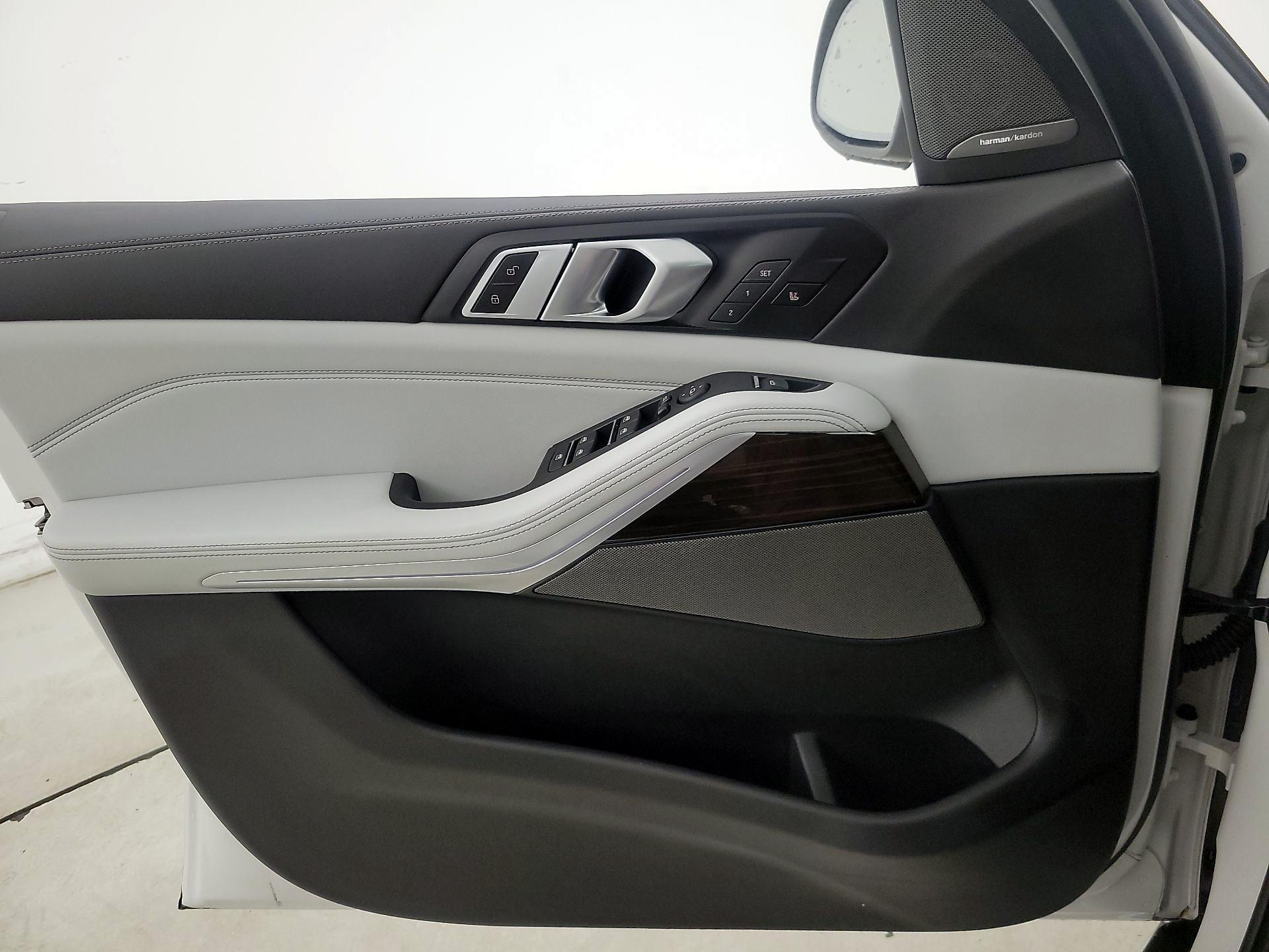 Thumbnail: 2024 BMW X5 - 12