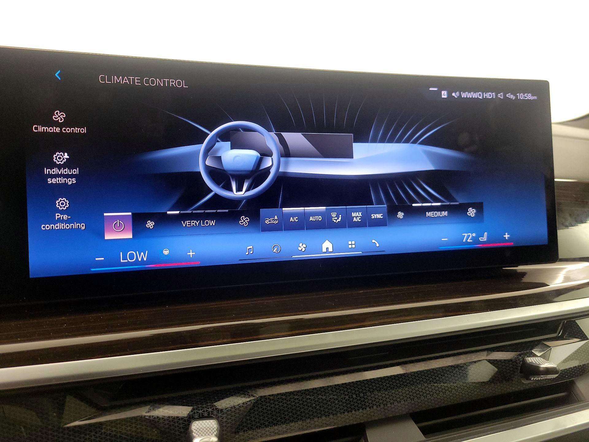 Thumbnail: 2024 BMW X5 - 17