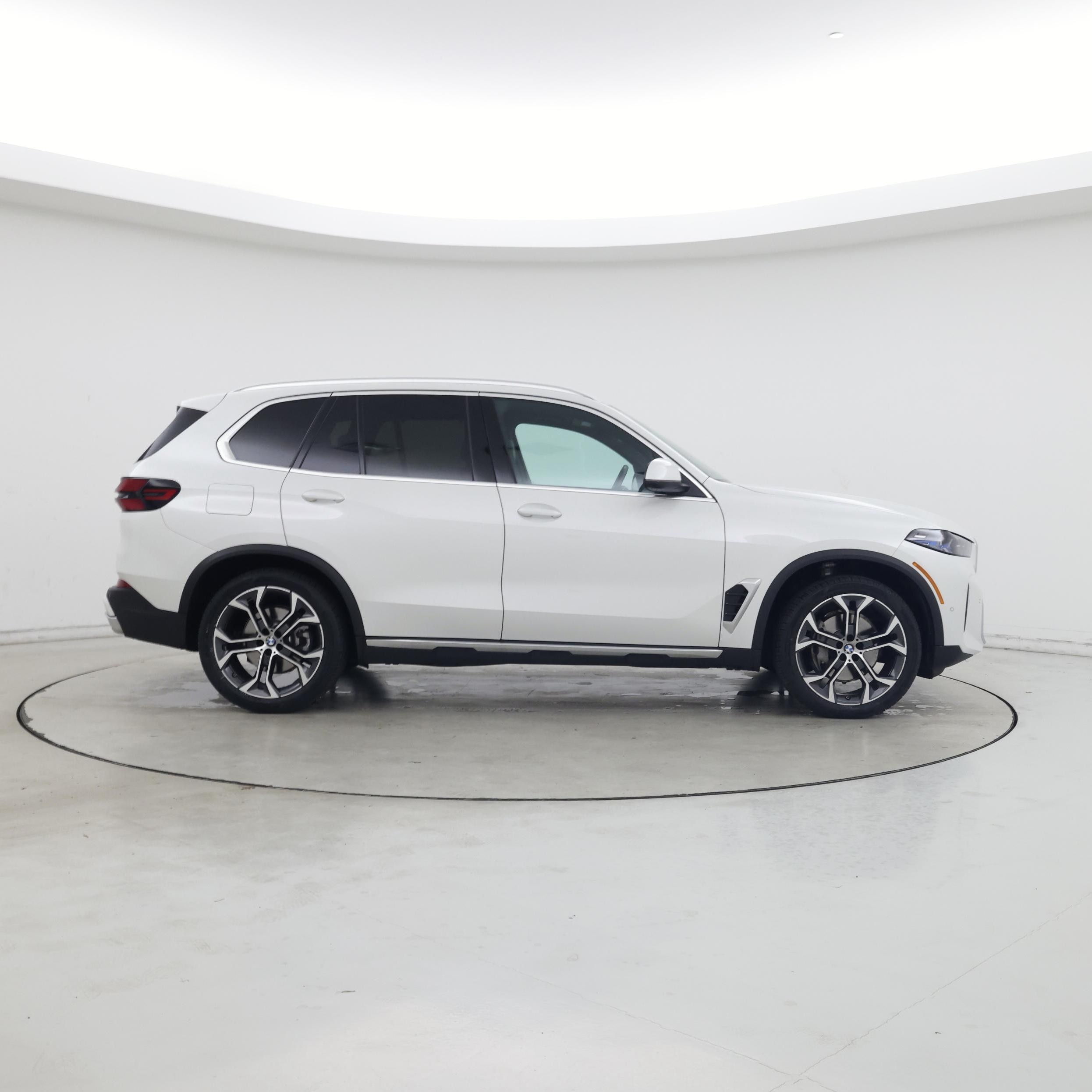 Thumbnail: 2024 BMW X5 - 7