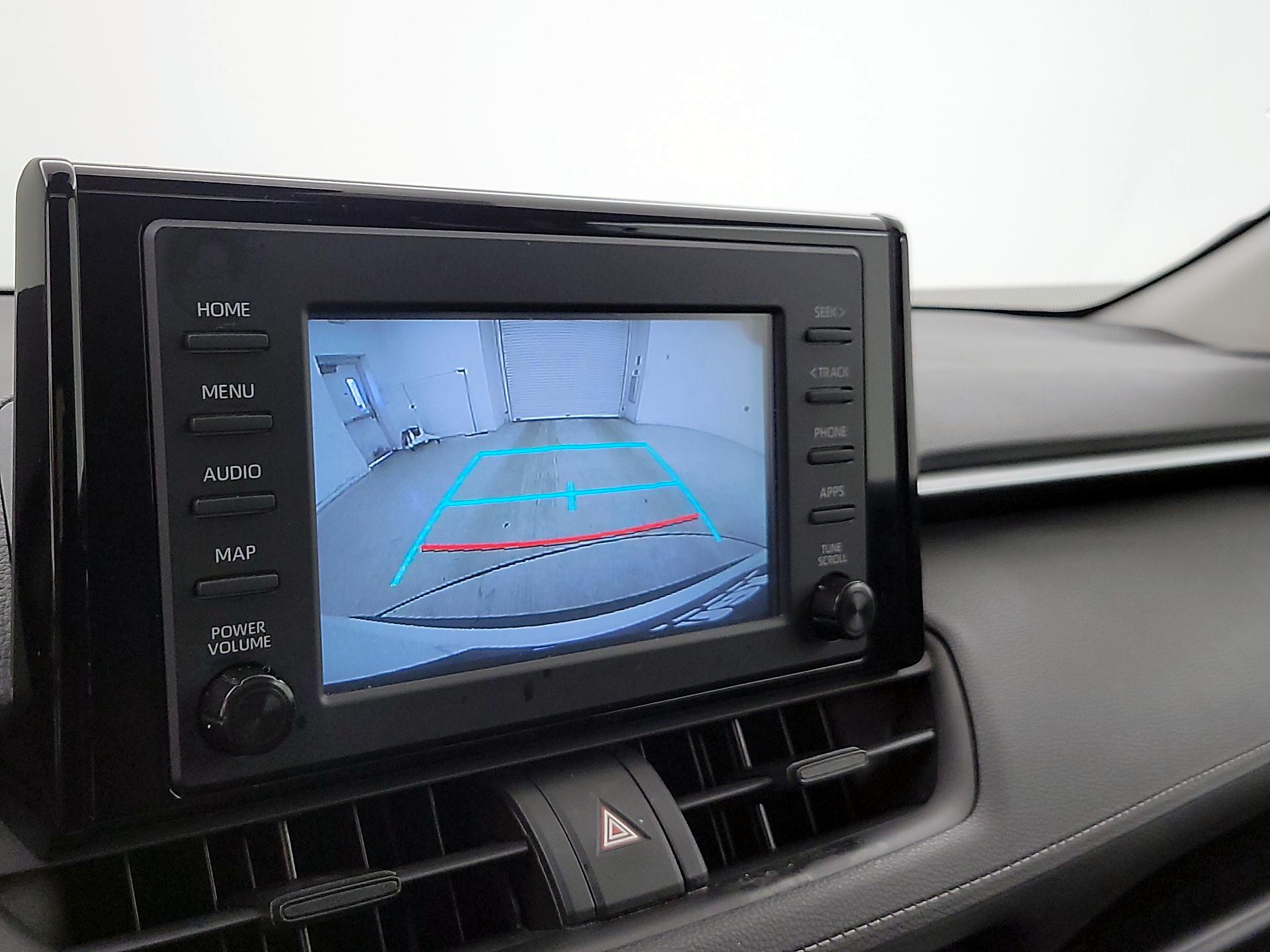 Thumbnail: 2019 Toyota RAV4 - 14