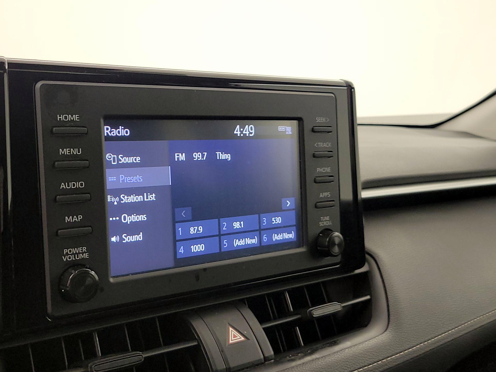 Thumbnail: 2019 Toyota RAV4 - 15