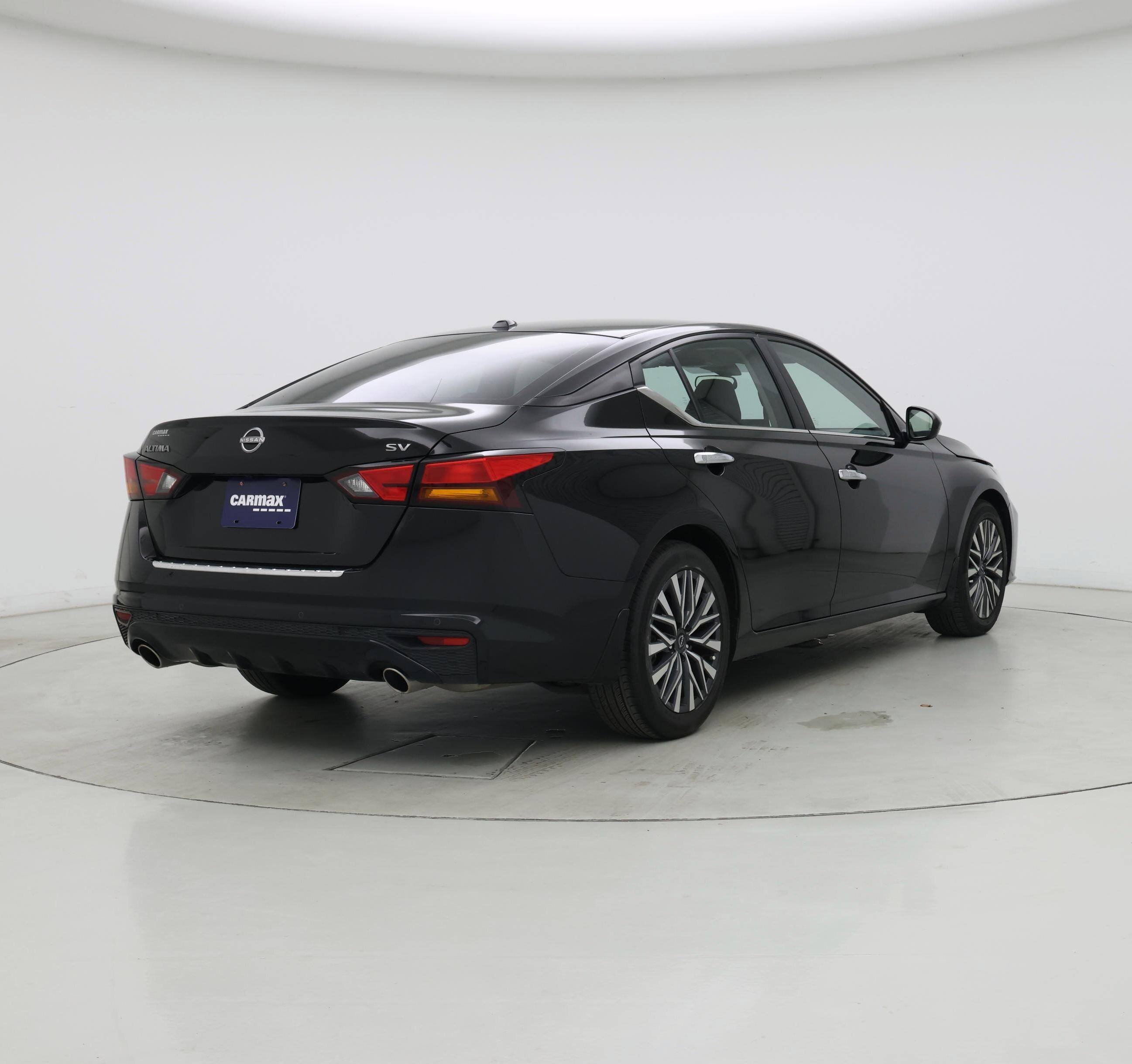 Thumbnail: 2023 Nissan Altima - 8