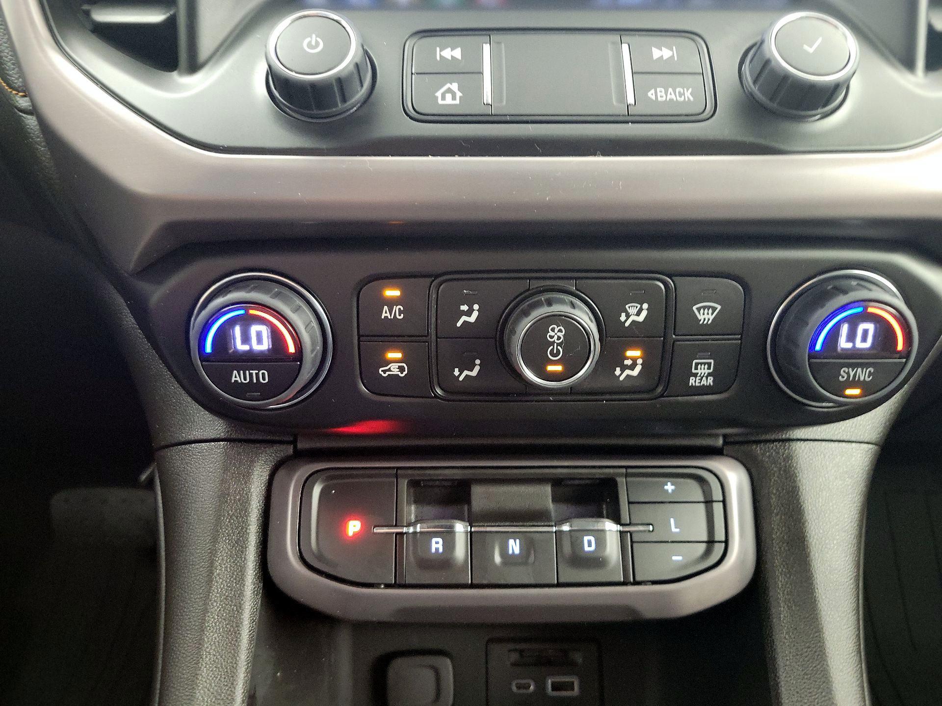 Thumbnail: 2023 GMC Acadia - 16