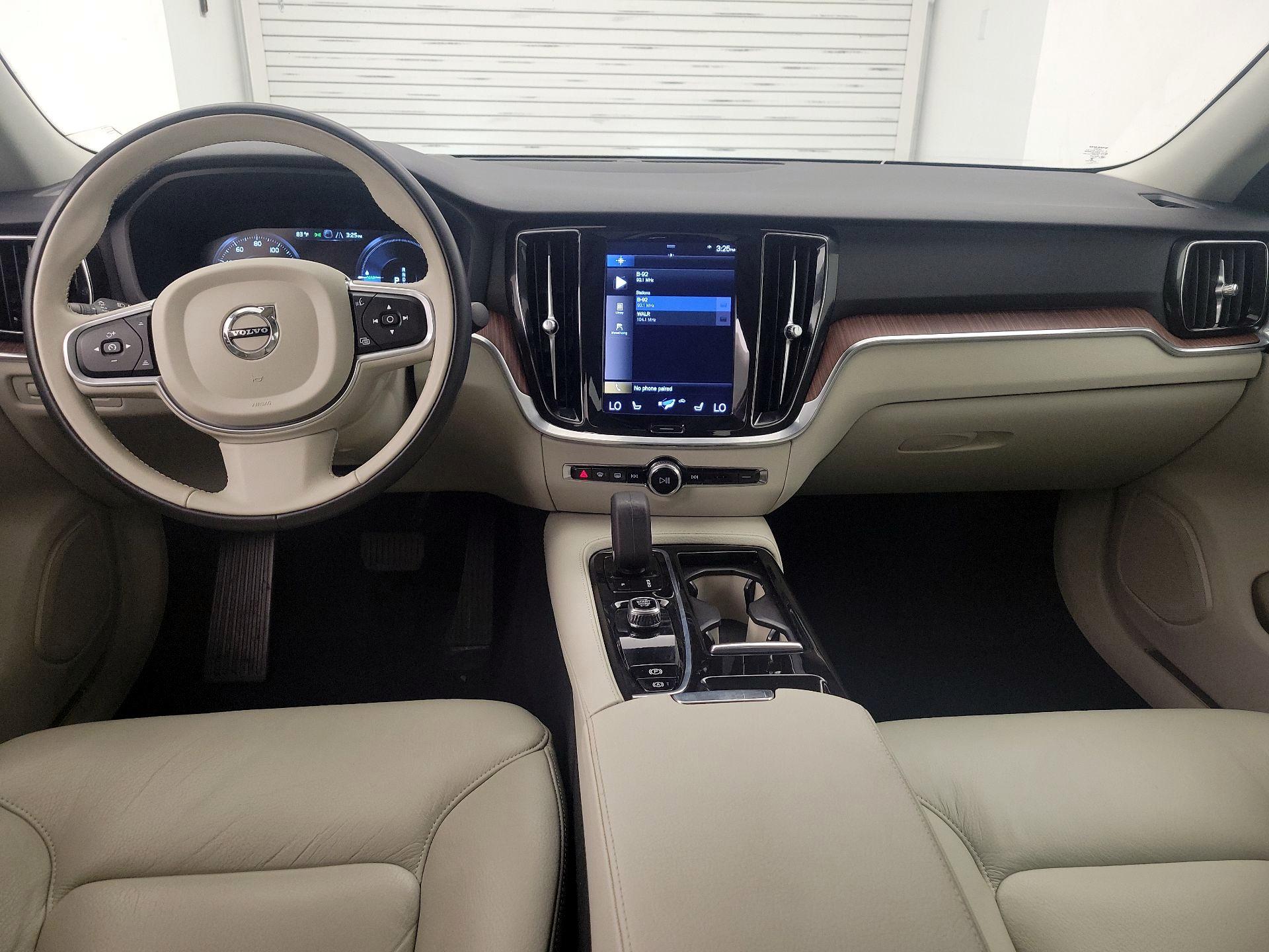 Thumbnail: 2022 Volvo S60 - 9