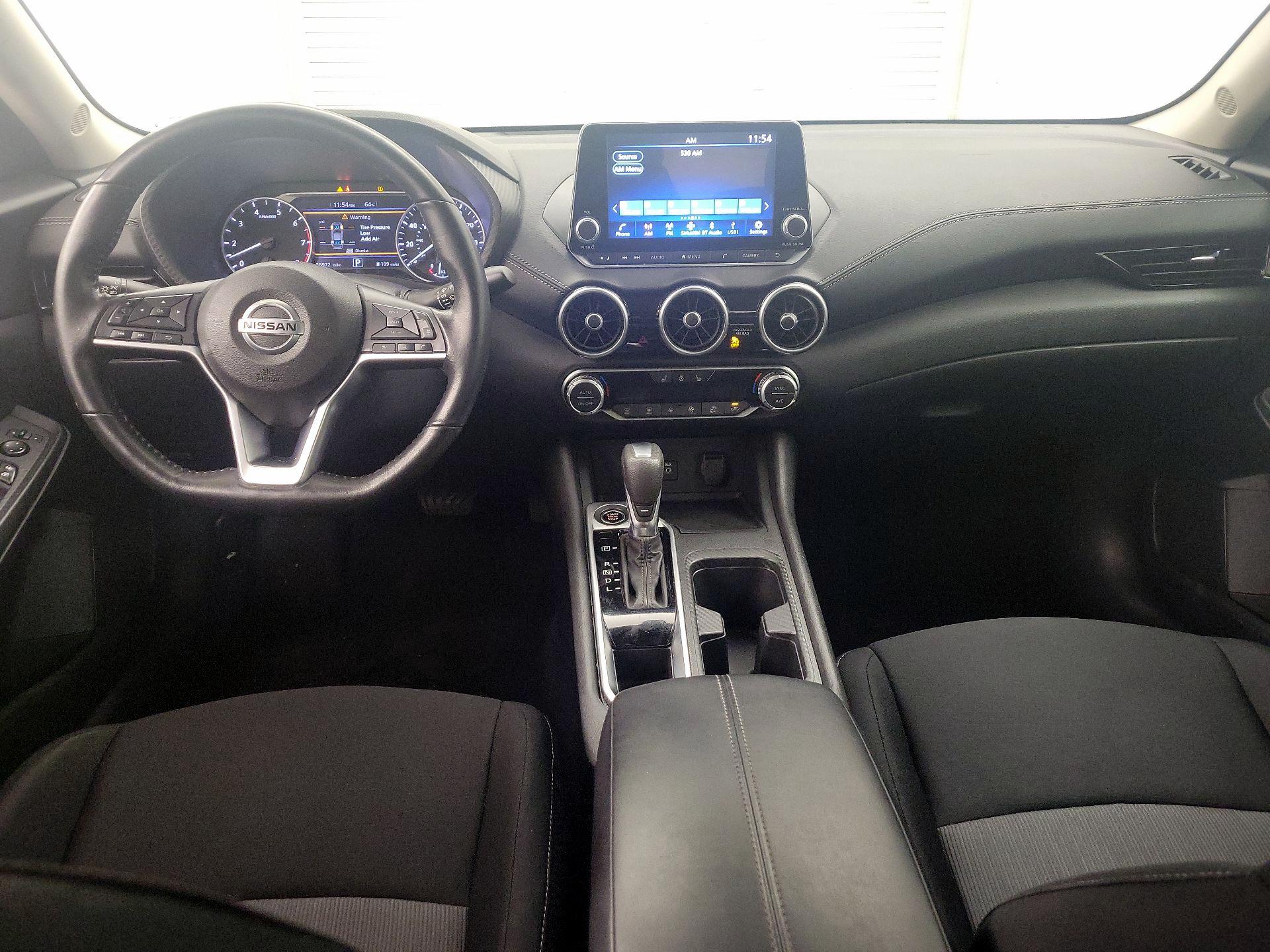 Thumbnail: 2023 Nissan Sentra - 9