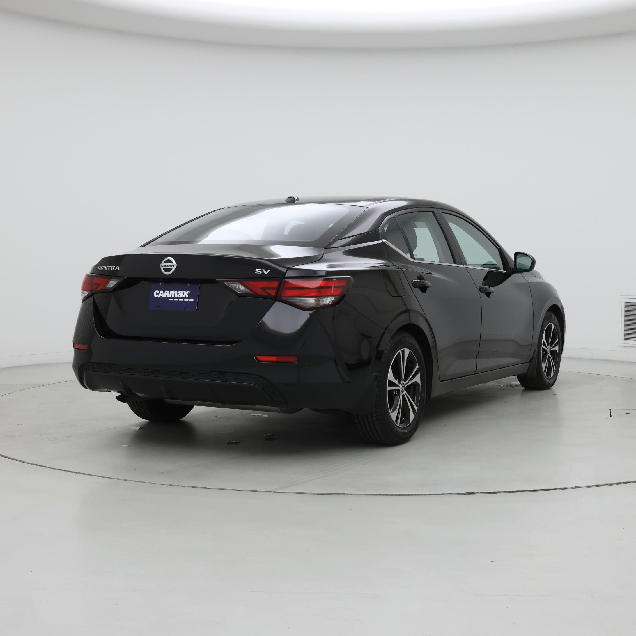 Thumbnail: 2023 Nissan Sentra - 8