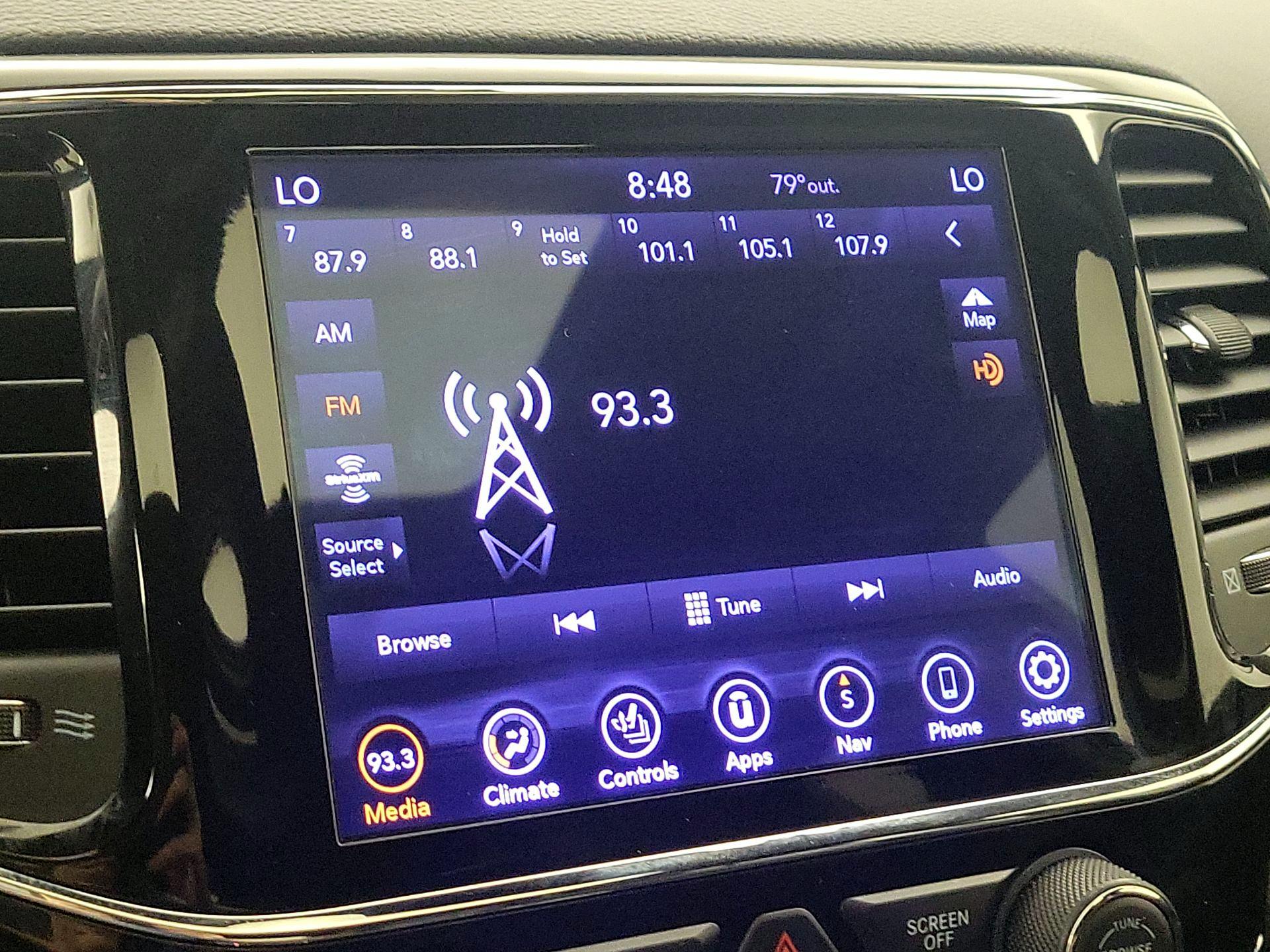 Thumbnail: 2021 Jeep Grand Cherokee - 15