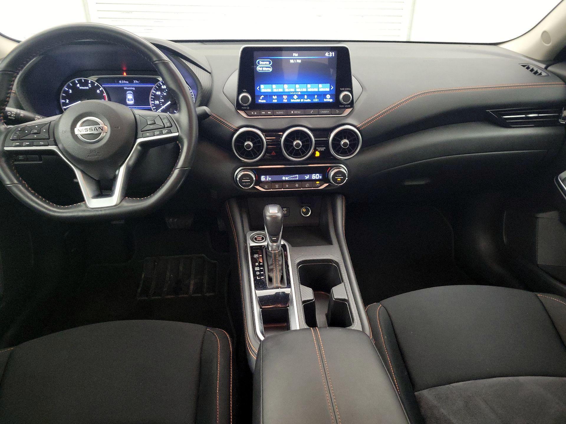 Thumbnail: 2022 Nissan Sentra - 9