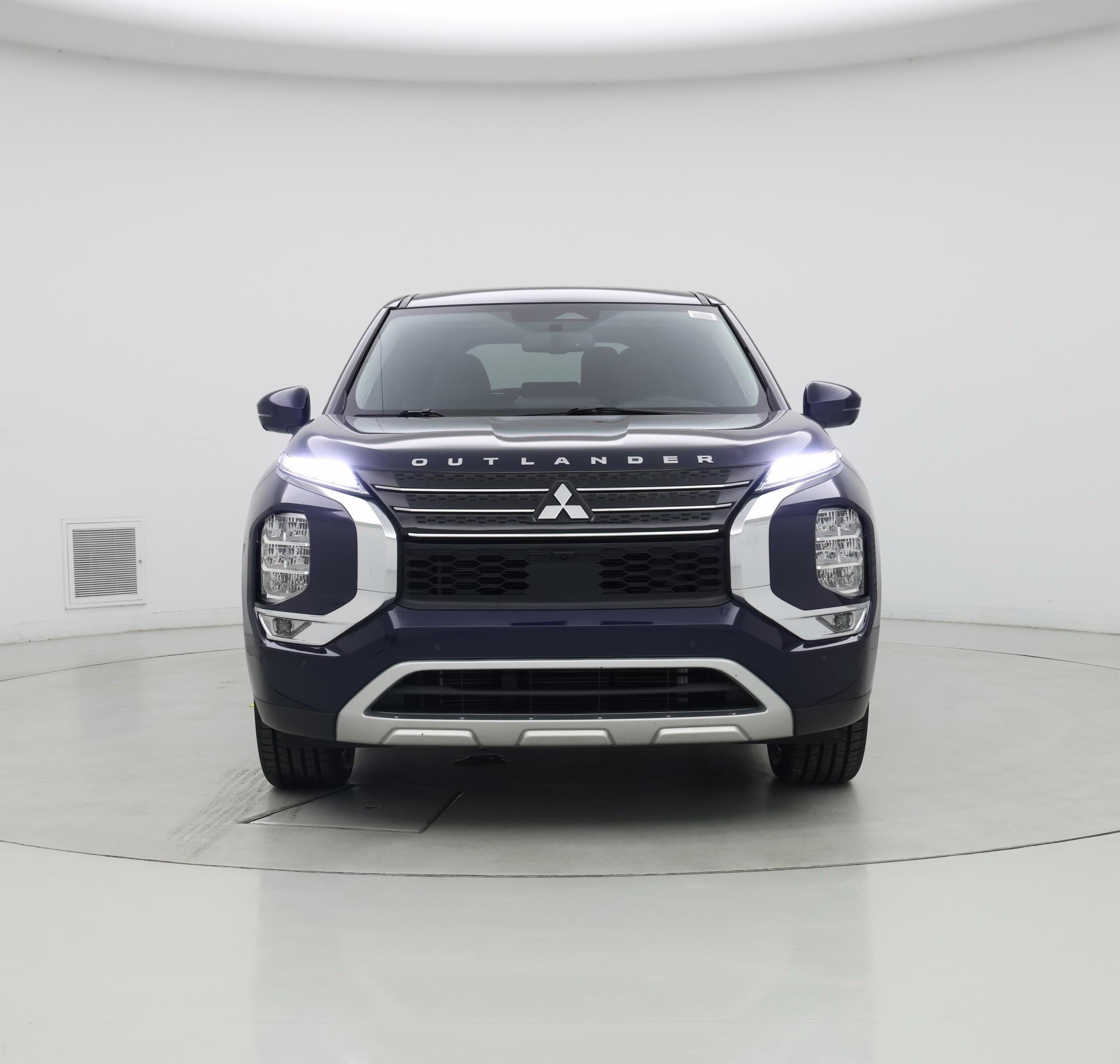 Thumbnail: 2023 Mitsubishi Outlander - 5