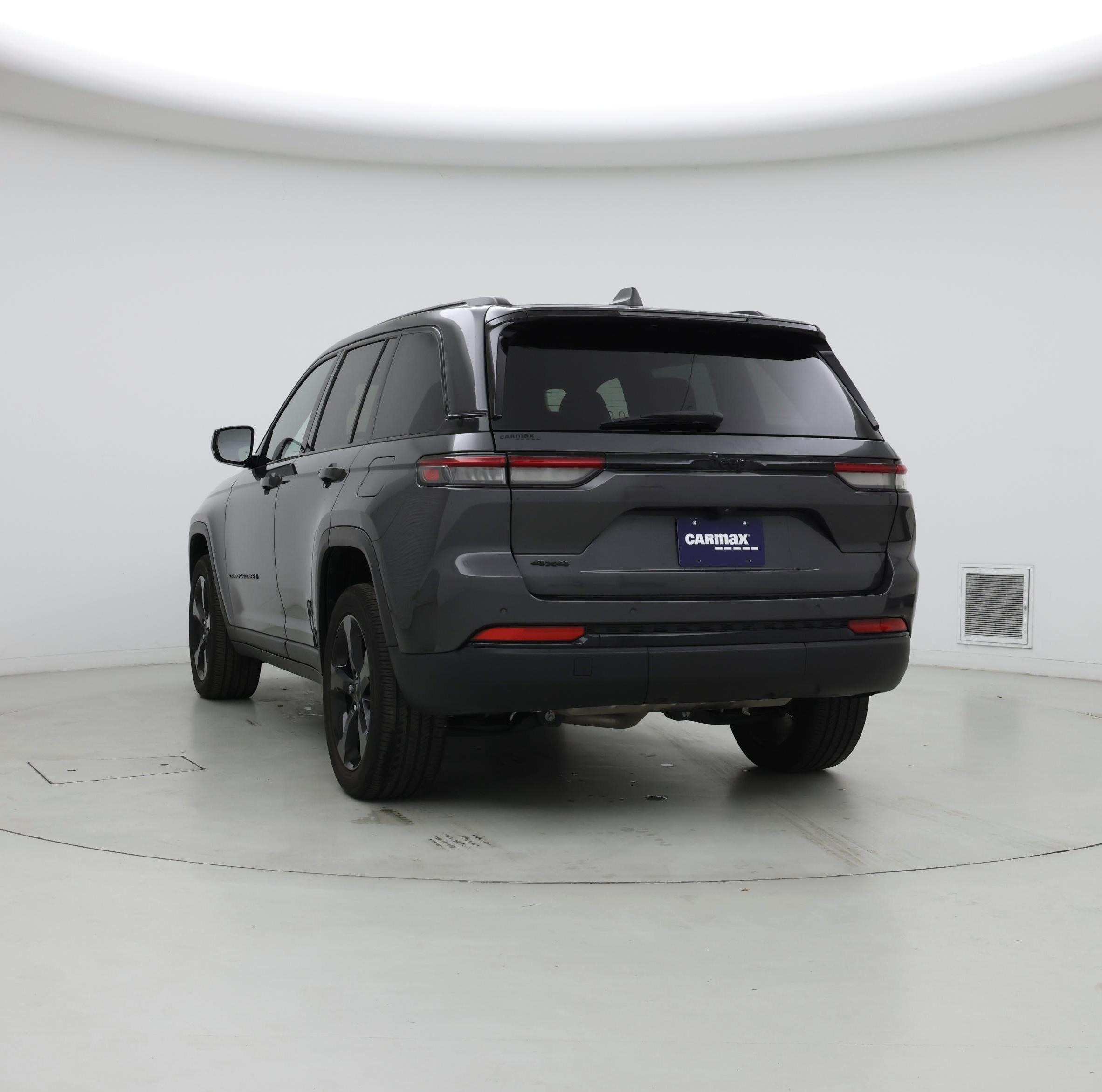 Thumbnail: 2022 Jeep Grand Cherokee - 2
