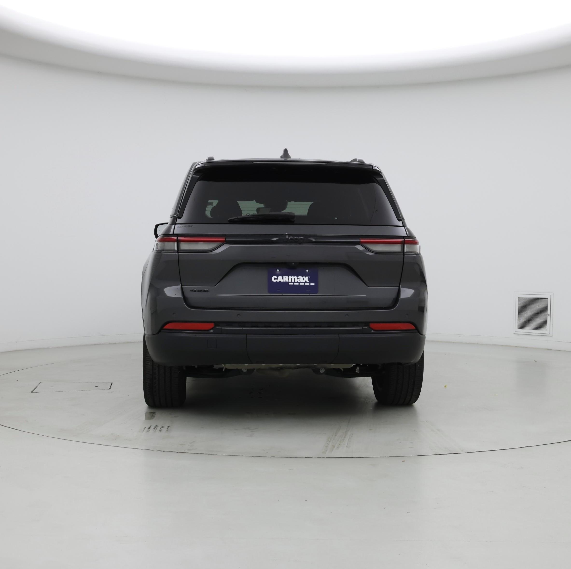 Thumbnail: 2022 Jeep Grand Cherokee - 6
