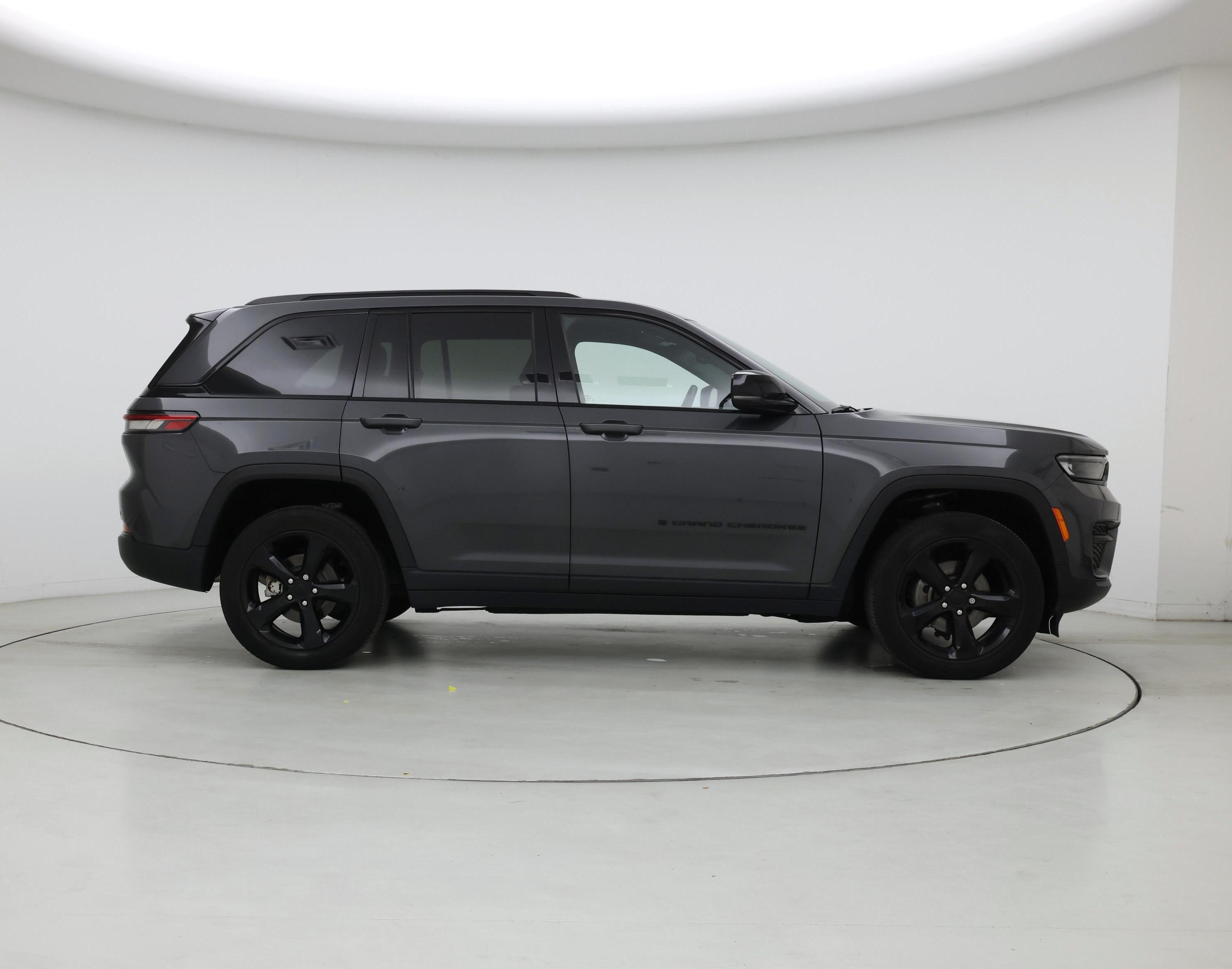 Thumbnail: 2022 Jeep Grand Cherokee - 7