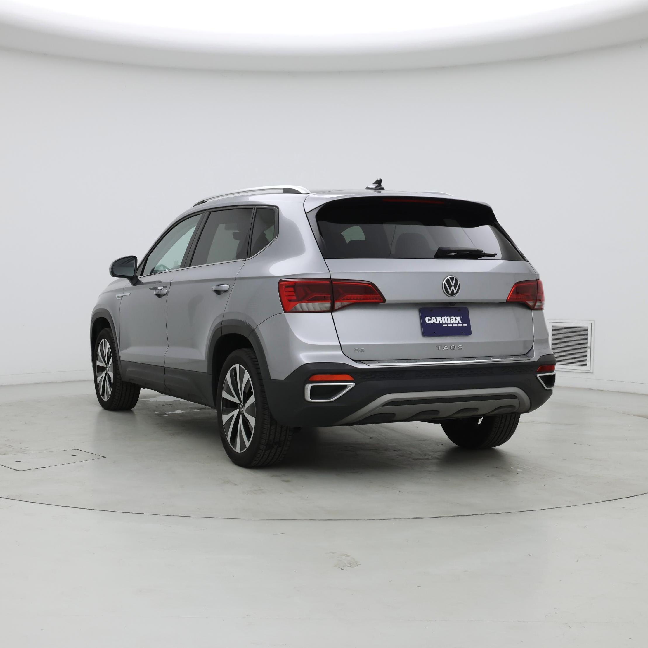Thumbnail: 2022 Volkswagen Taos - 2