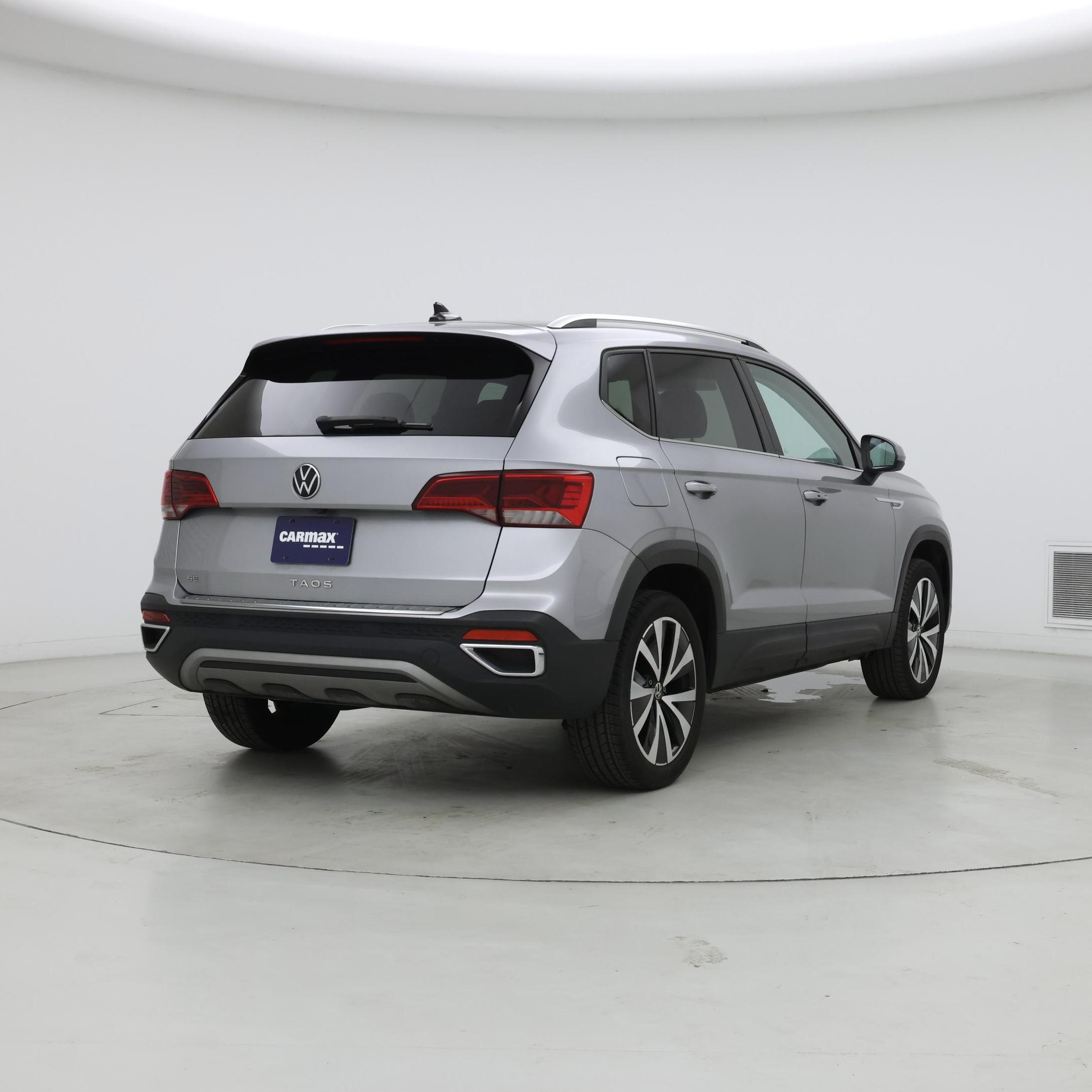 Thumbnail: 2022 Volkswagen Taos - 8