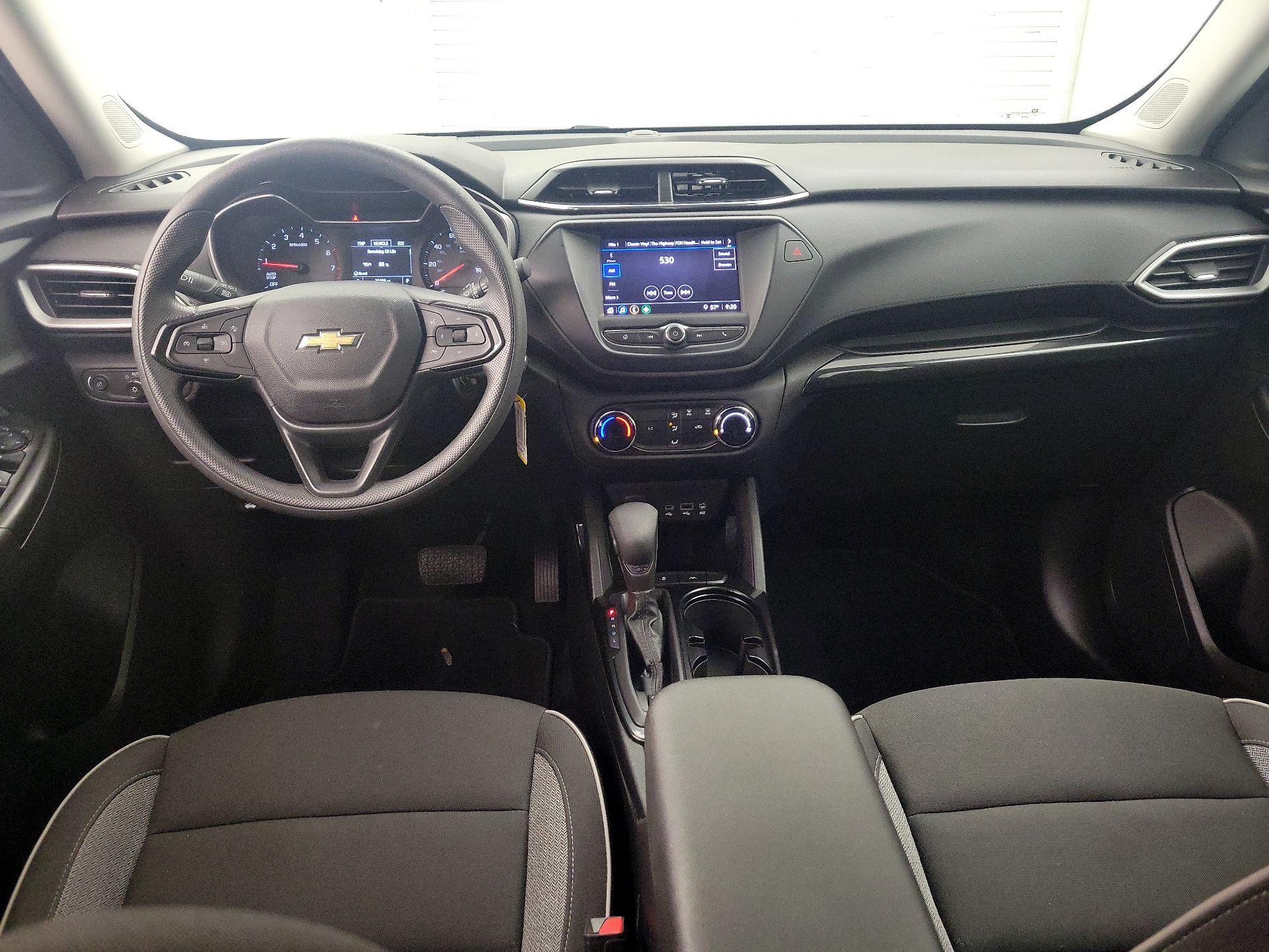 Thumbnail: 2023 Chevrolet TrailBlazer - 9