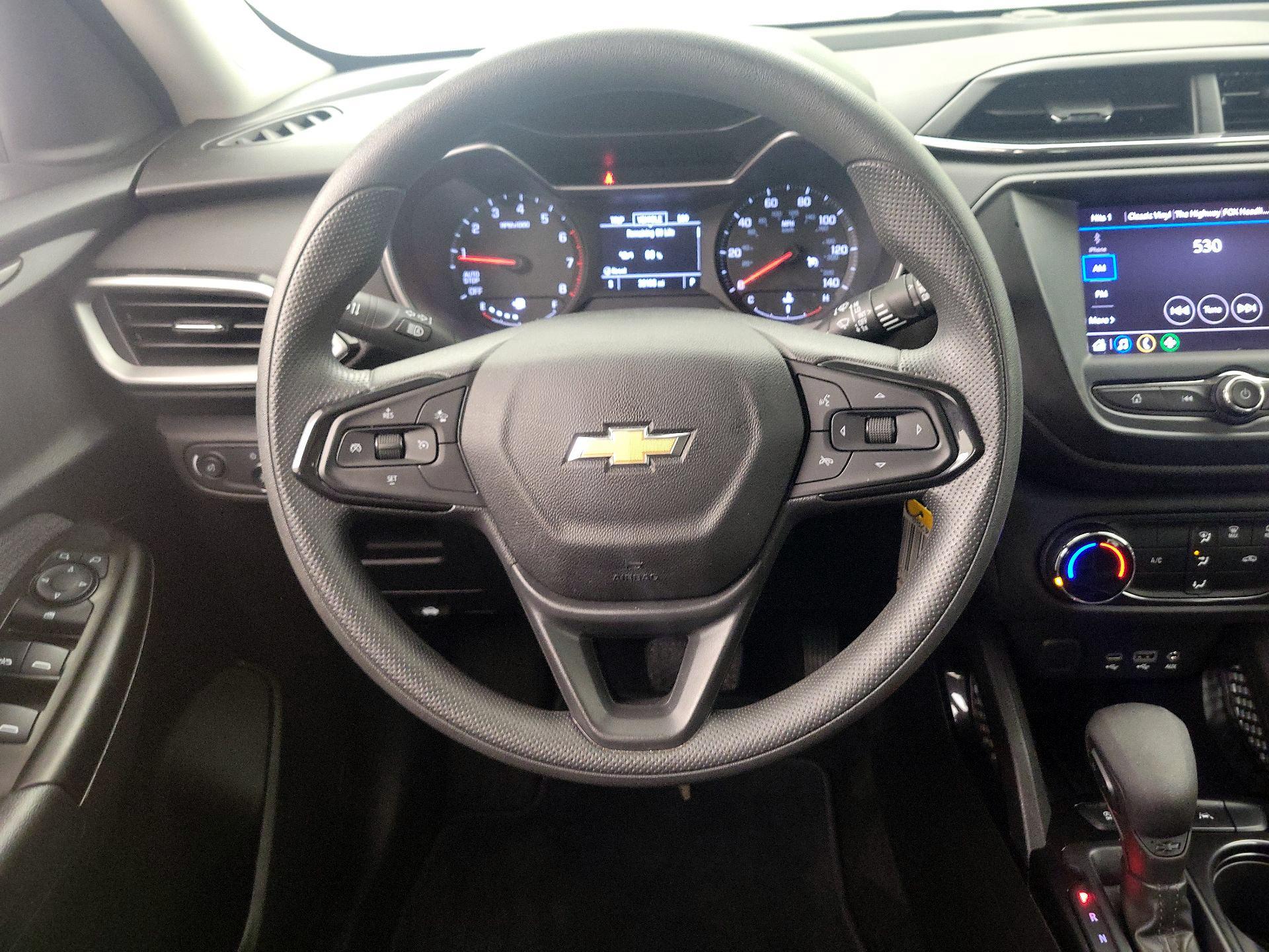 Thumbnail: 2023 Chevrolet TrailBlazer - 10