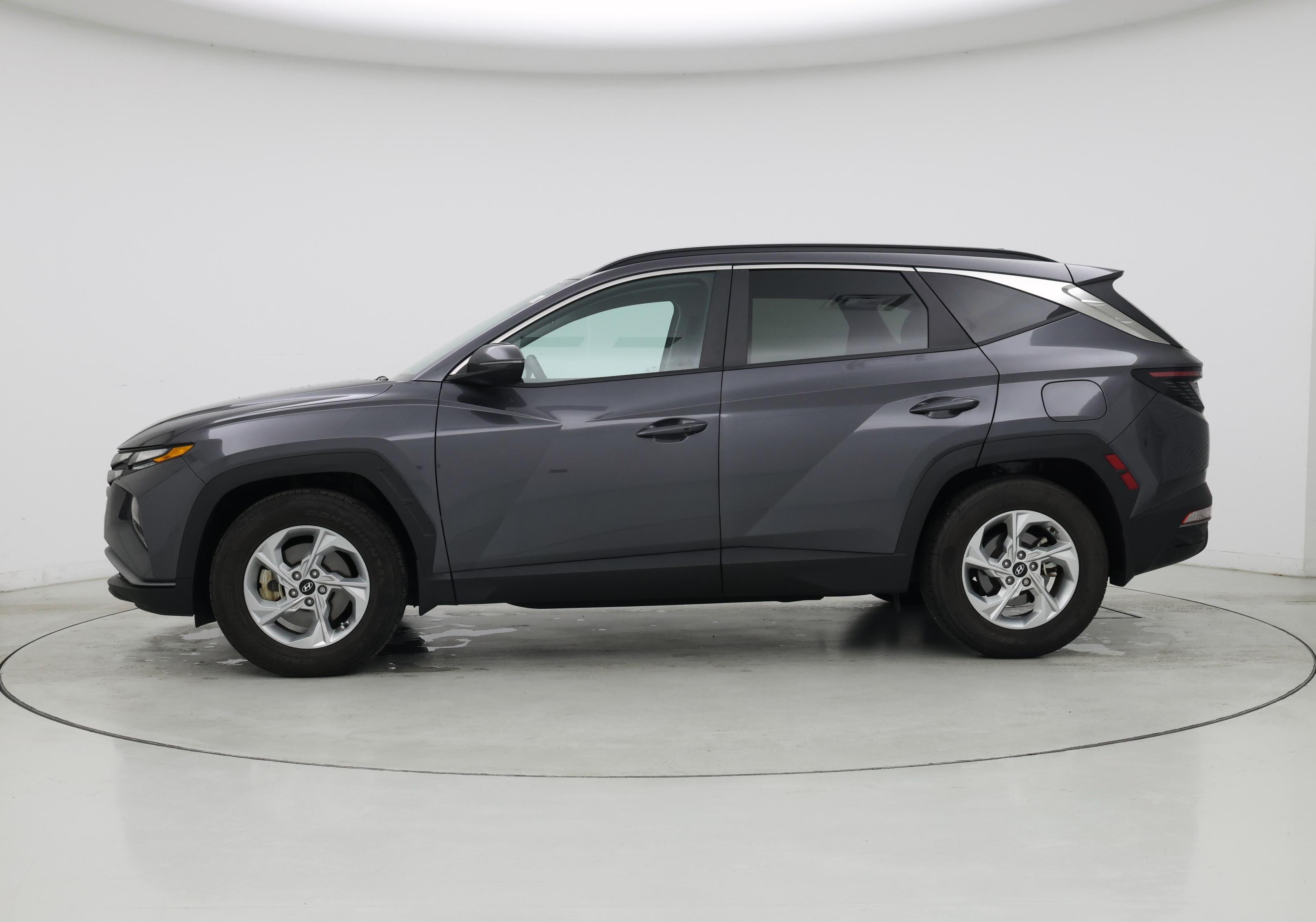 Thumbnail: 2022 Hyundai Tucson - 3
