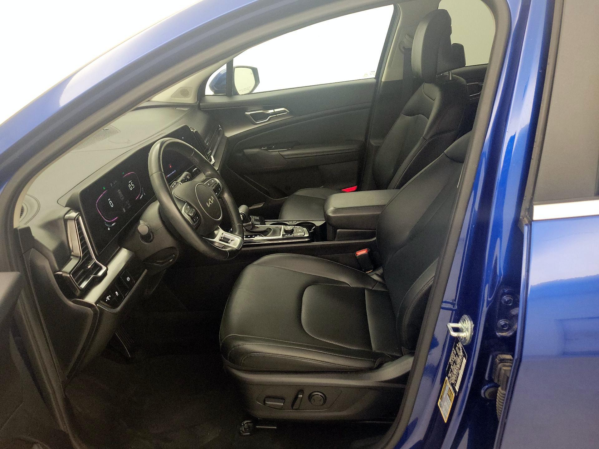 Thumbnail: 2023 Kia Sportage - 11