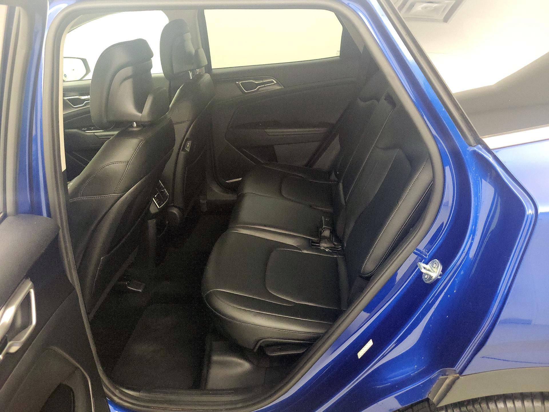 Thumbnail: 2023 Kia Sportage - 20