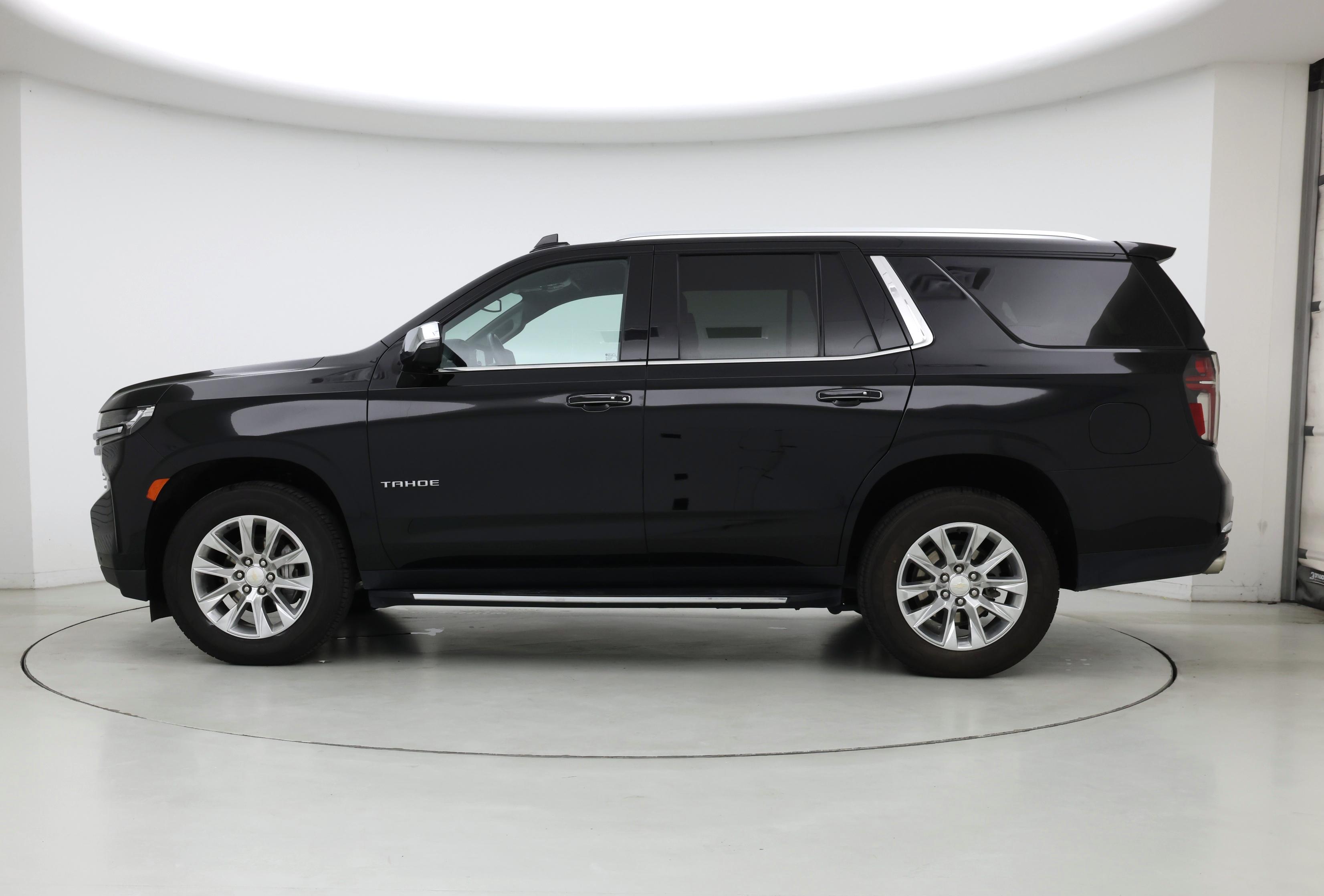 Thumbnail: 2023 Chevrolet Tahoe - 3