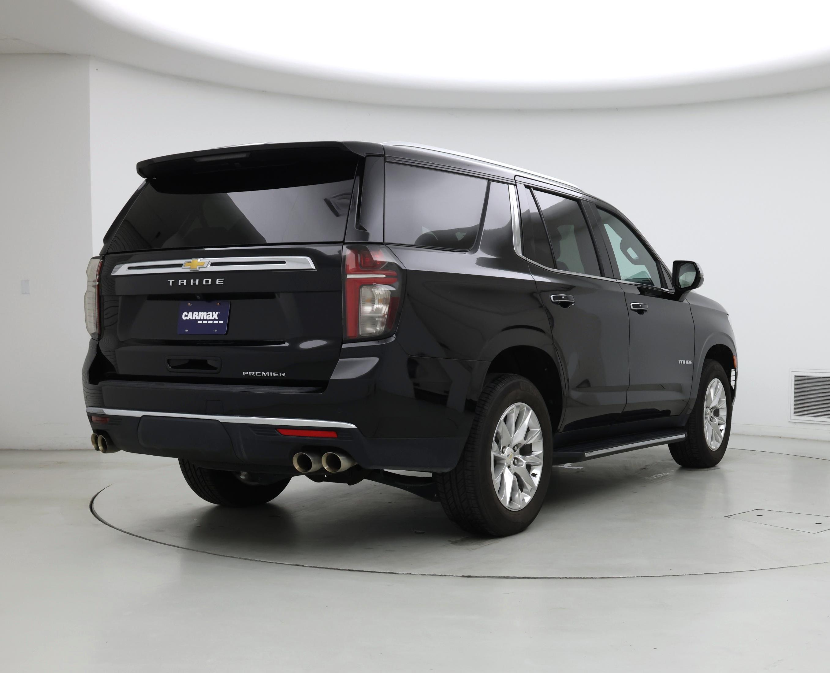 Thumbnail: 2023 Chevrolet Tahoe - 8