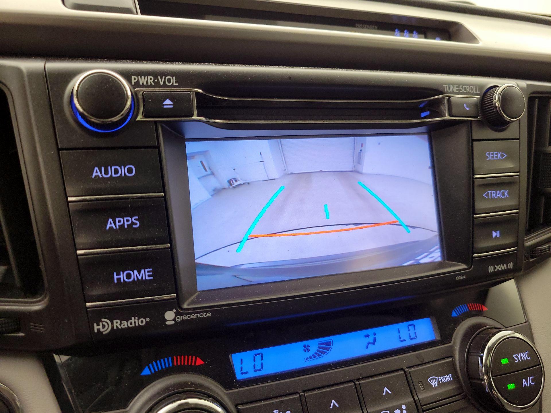 Thumbnail: 2018 Toyota RAV4 - 14
