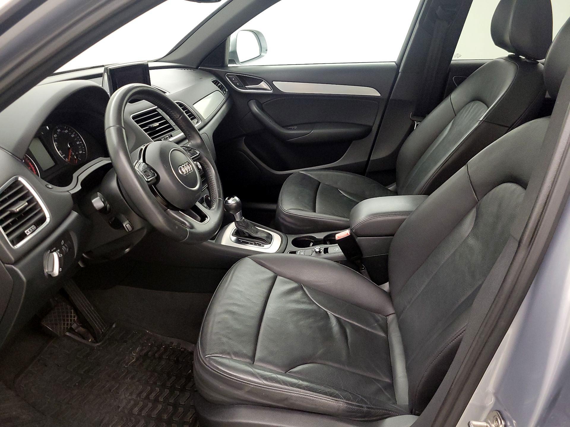 Thumbnail: 2018 Audi Q3 - 11