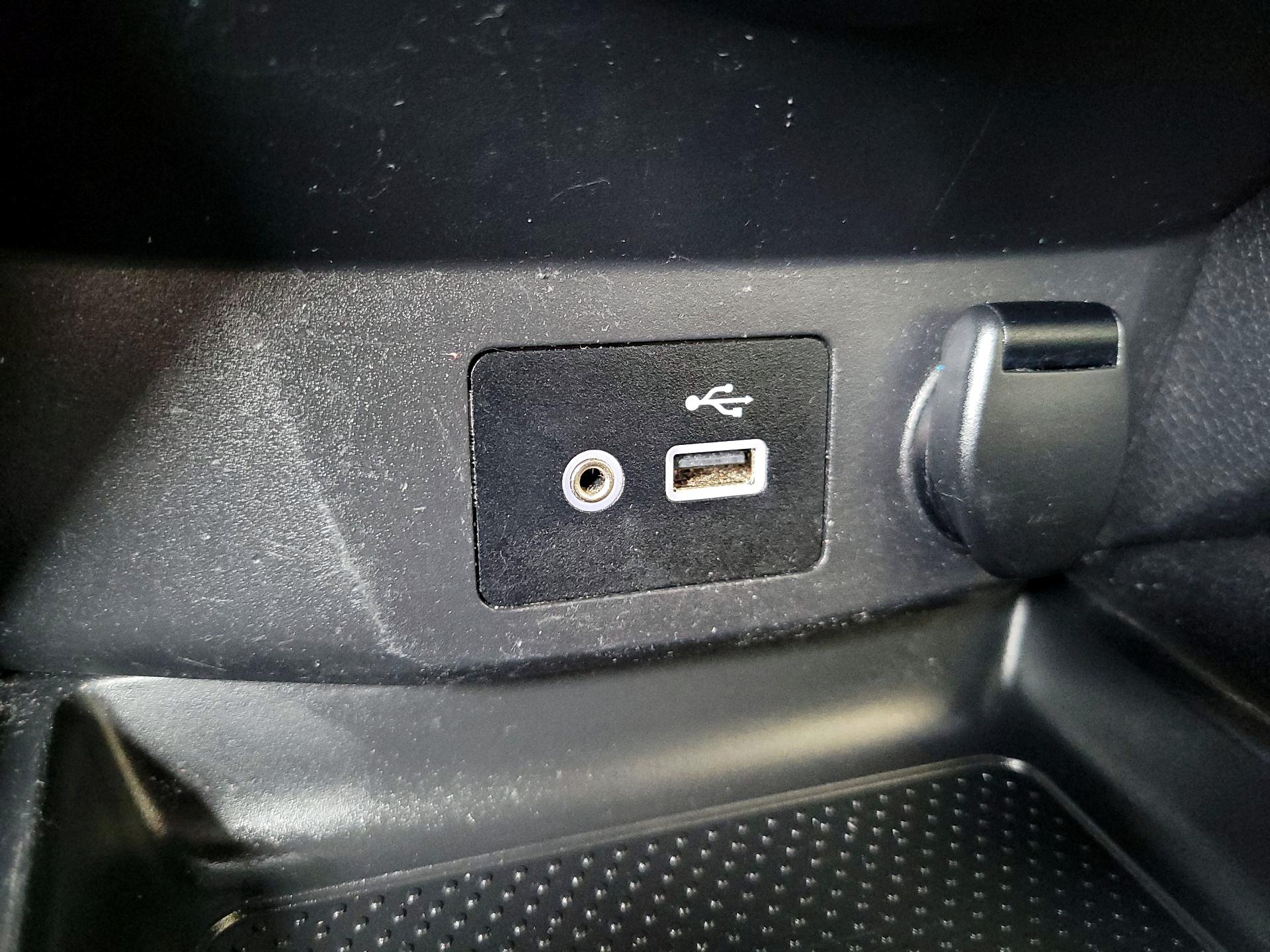 Thumbnail: 2019 Nissan Rogue - 18